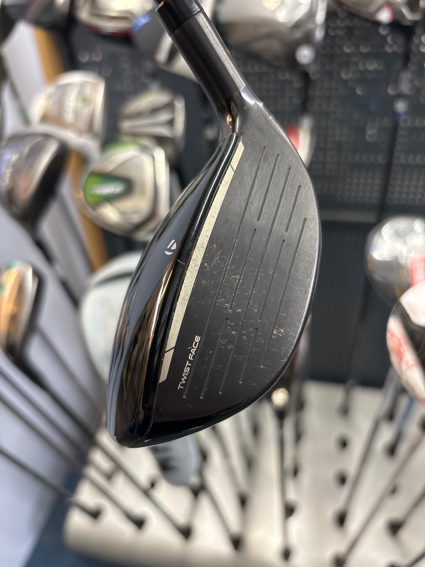TaylorMade QI10 18 Degree 5 Wood (REGULAR FLEX)