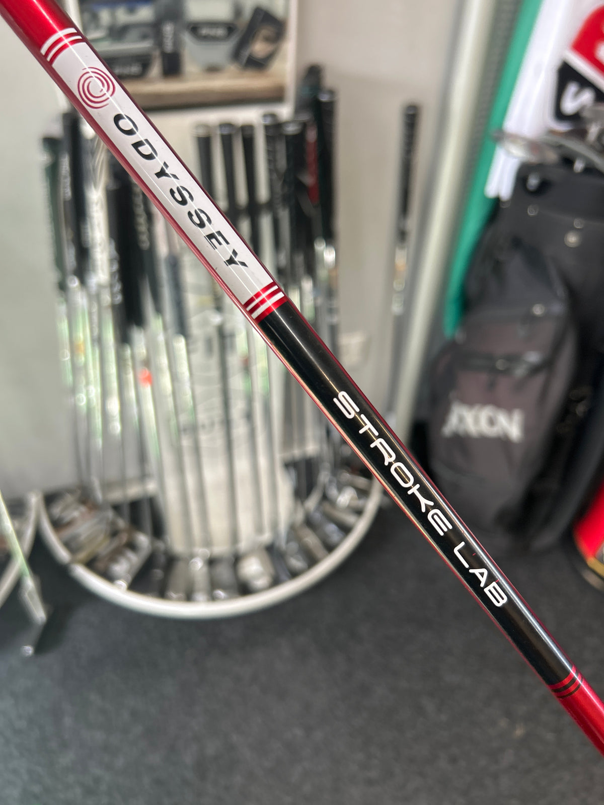 Odyssey 2 Ball Ten Tour Lined (34”)