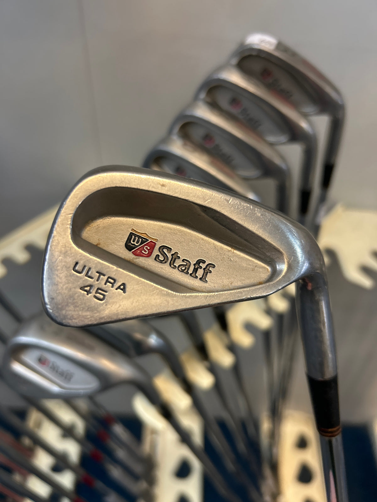 Wilson Staff Ultra 45 (3-PW+SW) (Regular Flex)