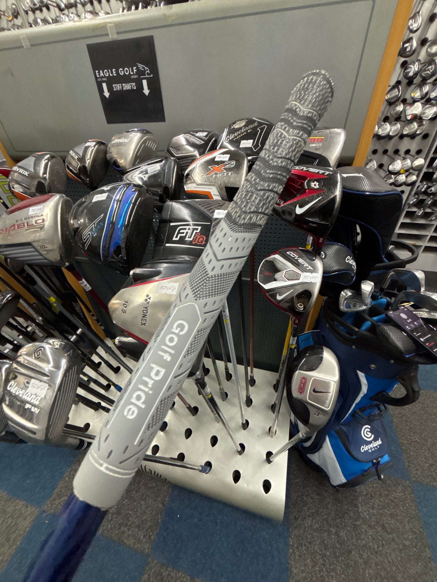 Nike VR Pro (3 Hybrid 21 Degree Regular FLEX)