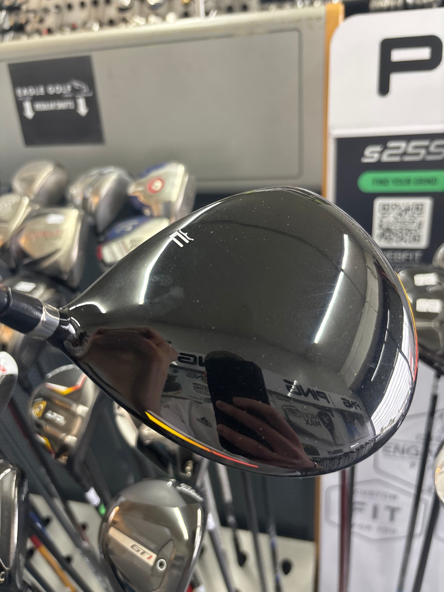 Cobra FLY XL 10.5 (REGULAR FLEX)