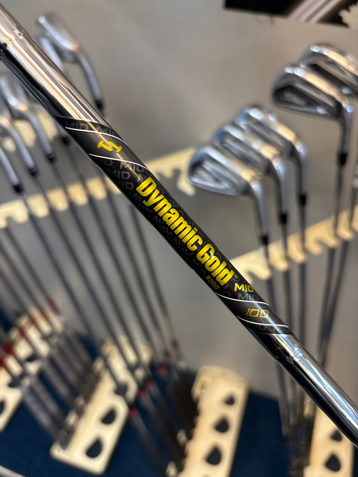 TITLEIST FORGED AP2 716 (5-PW) (Regular Flex)