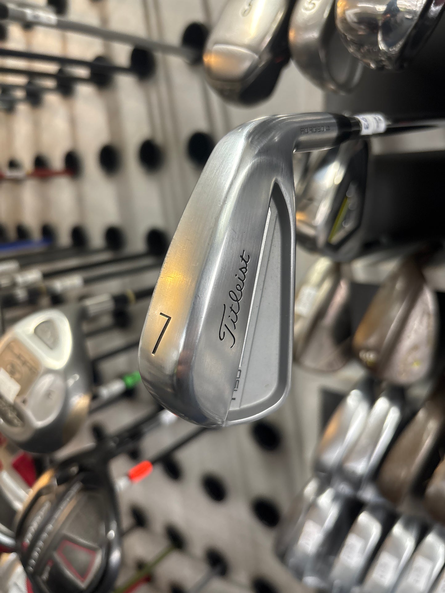 TITLEIST T150 7 IRON (Regular Flex)