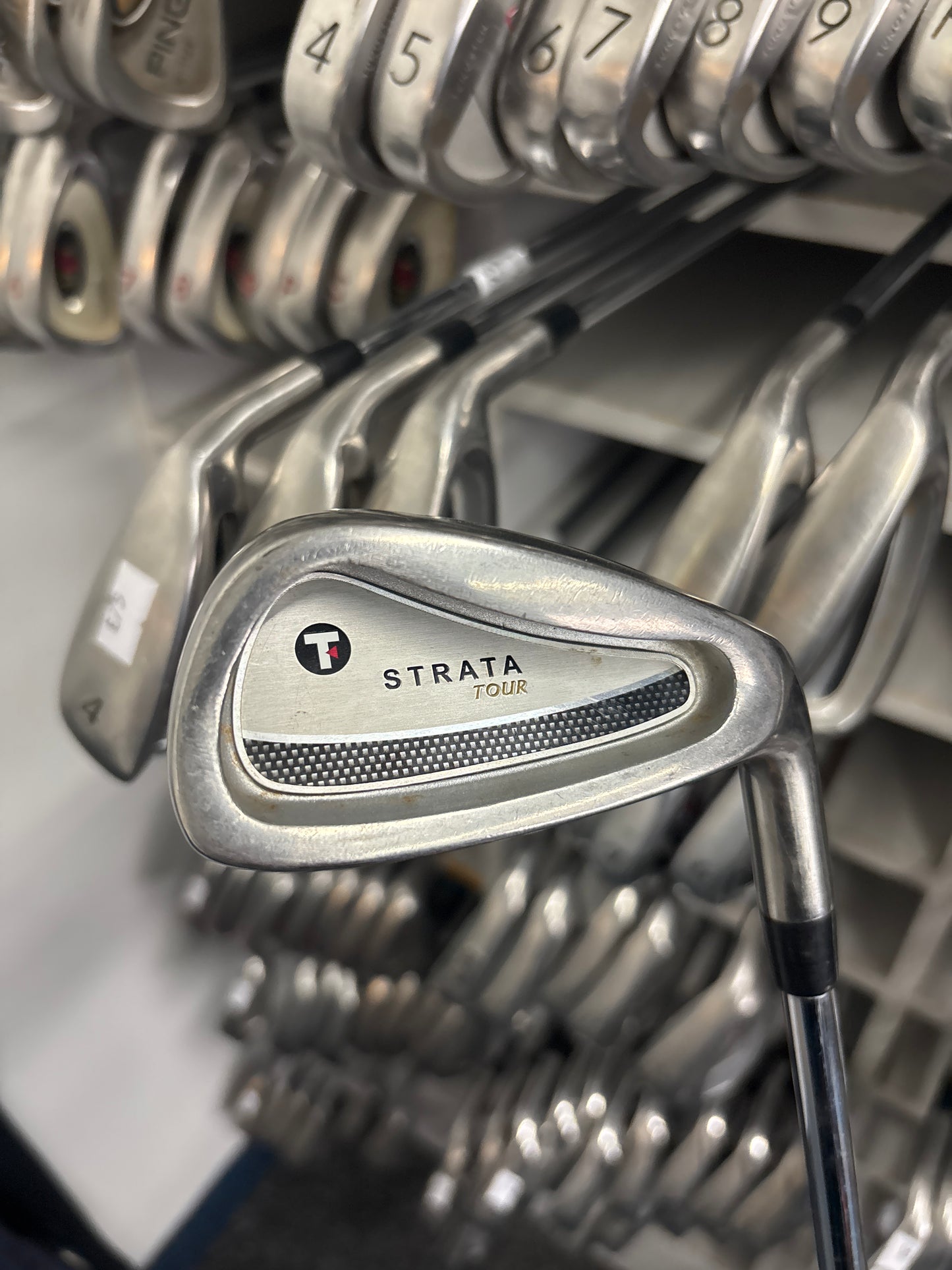 T STRATA TOUR (4-PW REGULAR FLEX)