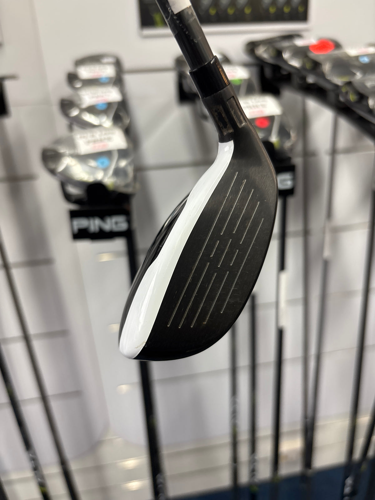 Taylormade M2 4 Hybrid 22 Degree (REGULAR FLEX)
