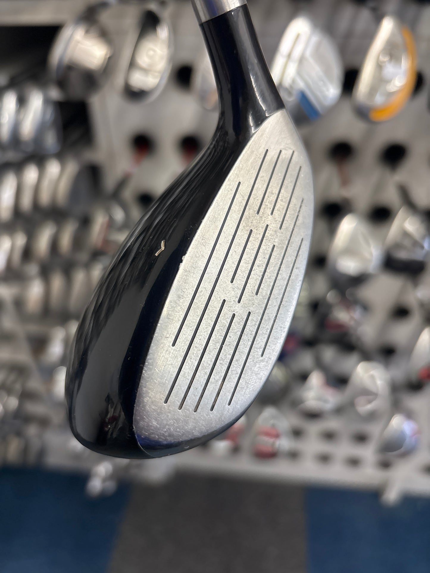 Wilson Staff FYbrid (2/19.5 Degree Hybrid Regular FLEX)