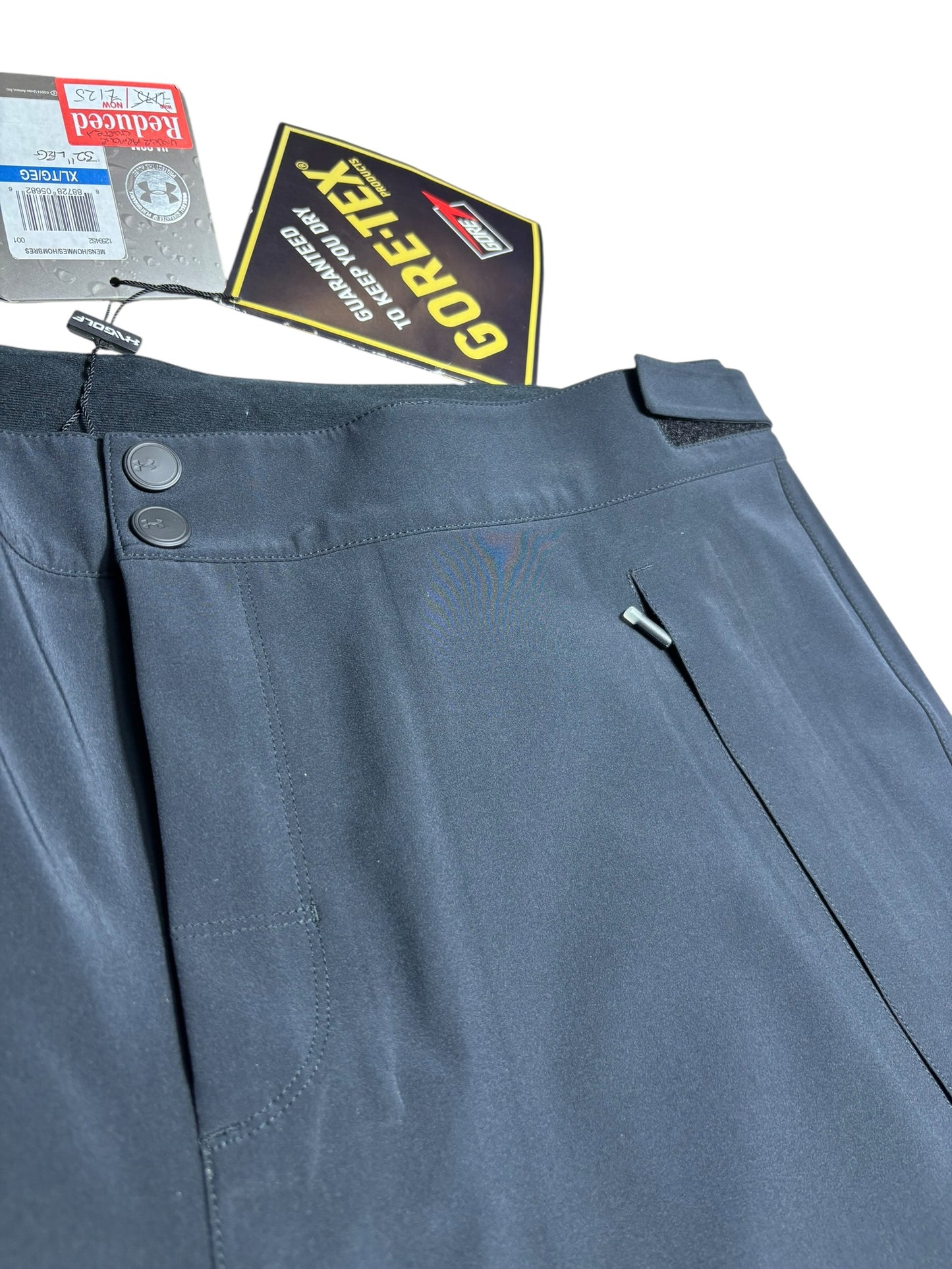 Clearance UNDER ARMOUR Loose Waterproof Gore-Tex Trousers (MENS XL LEG 31”)
