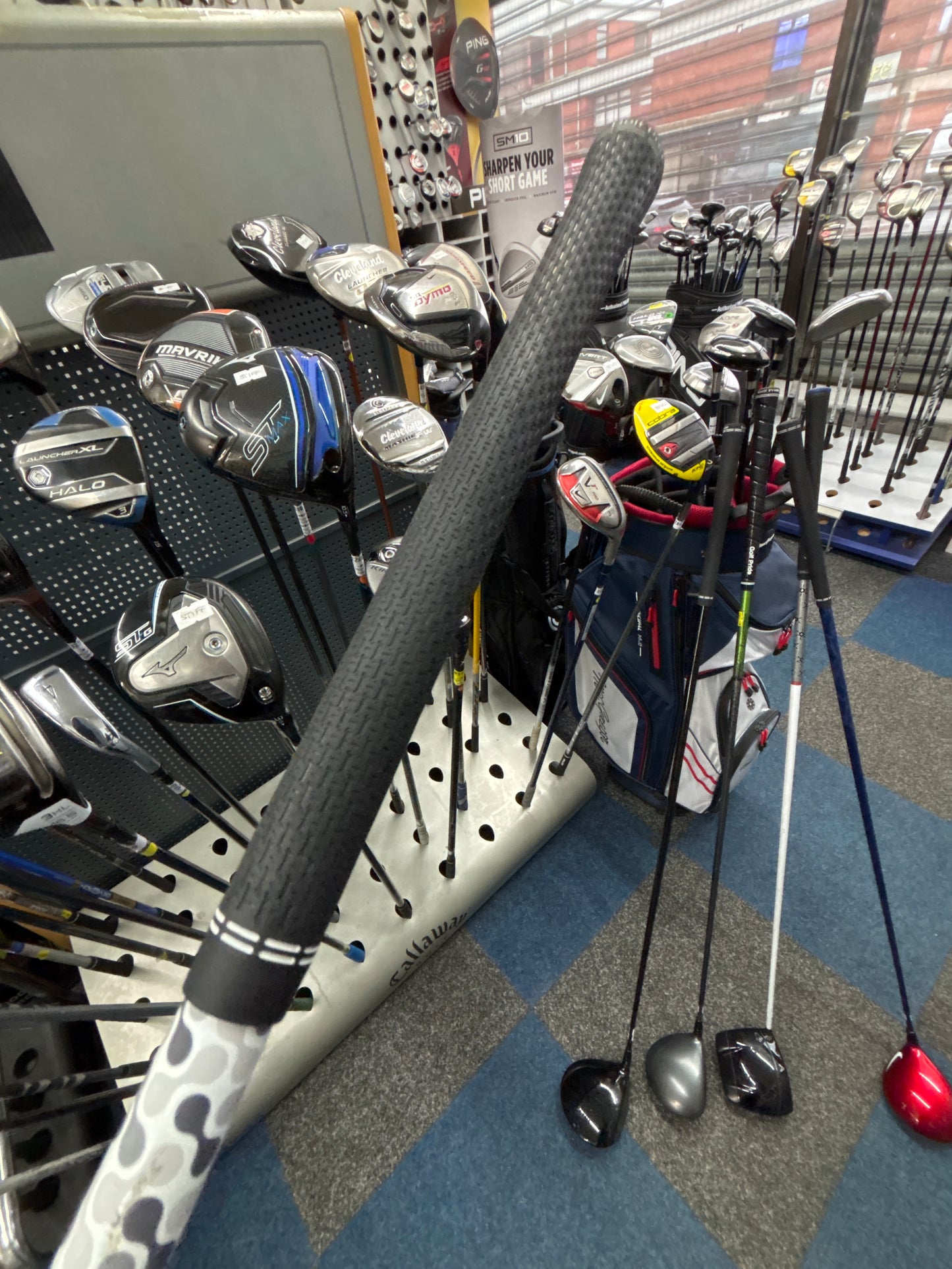 TaylorMade SLDR 9.5 DEGREE (STIFF FLEX)