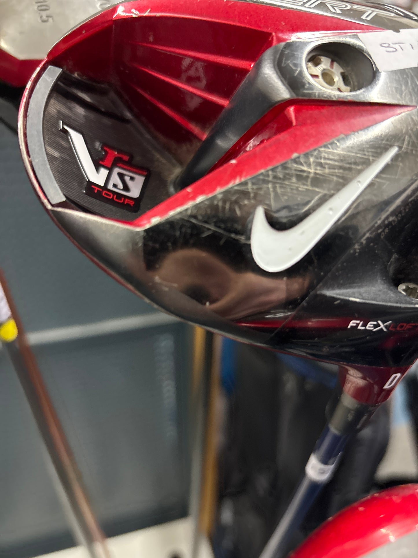 Nike VRS Tour COVERT 10.5 DEGREE (EXTRA STIFF FLEX) (DENT IN HEAD)