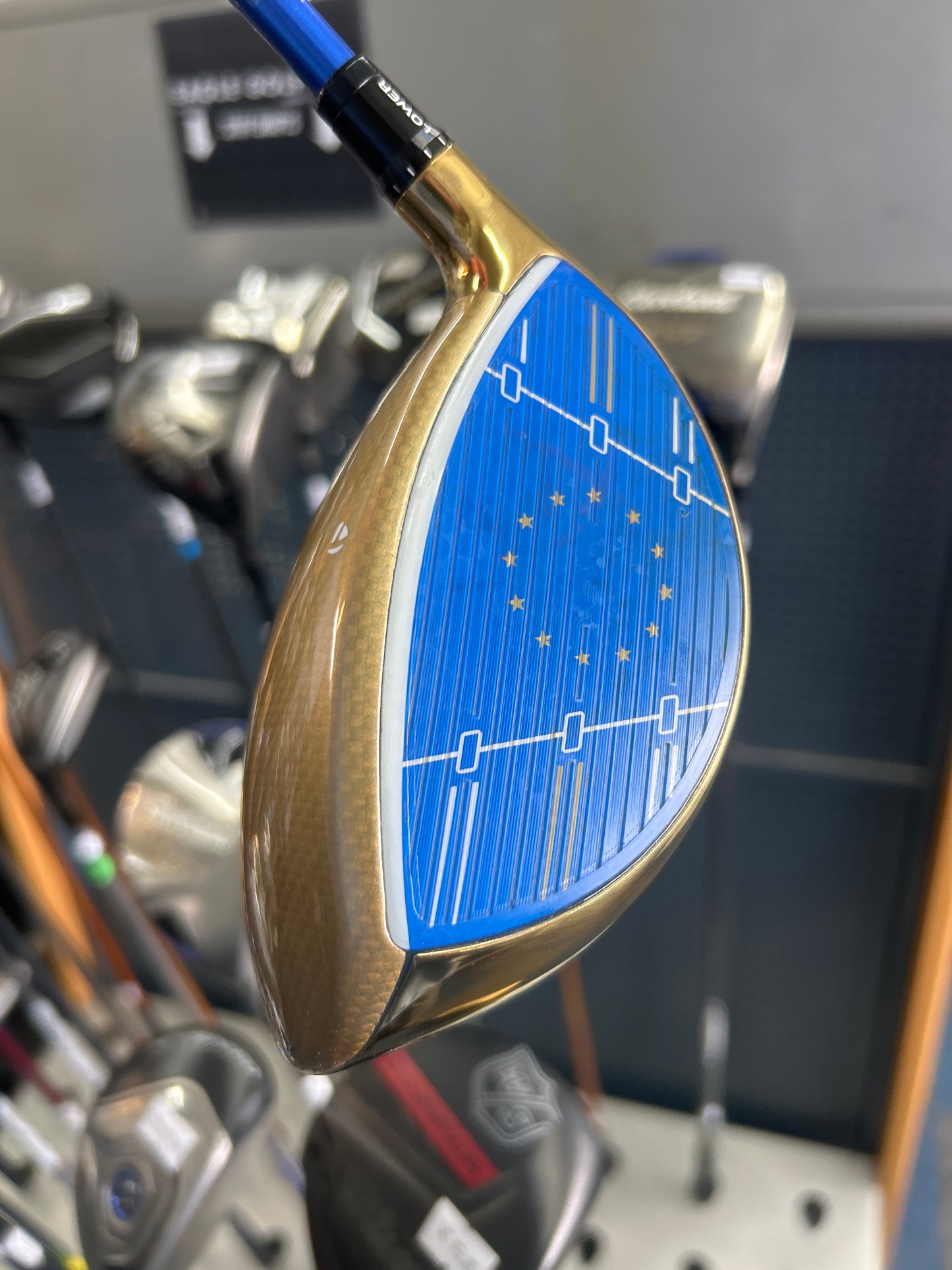 Taylormade QI35 10.5 Degree (Europe Ryder Cup Edition)  (STIFF FLEX)