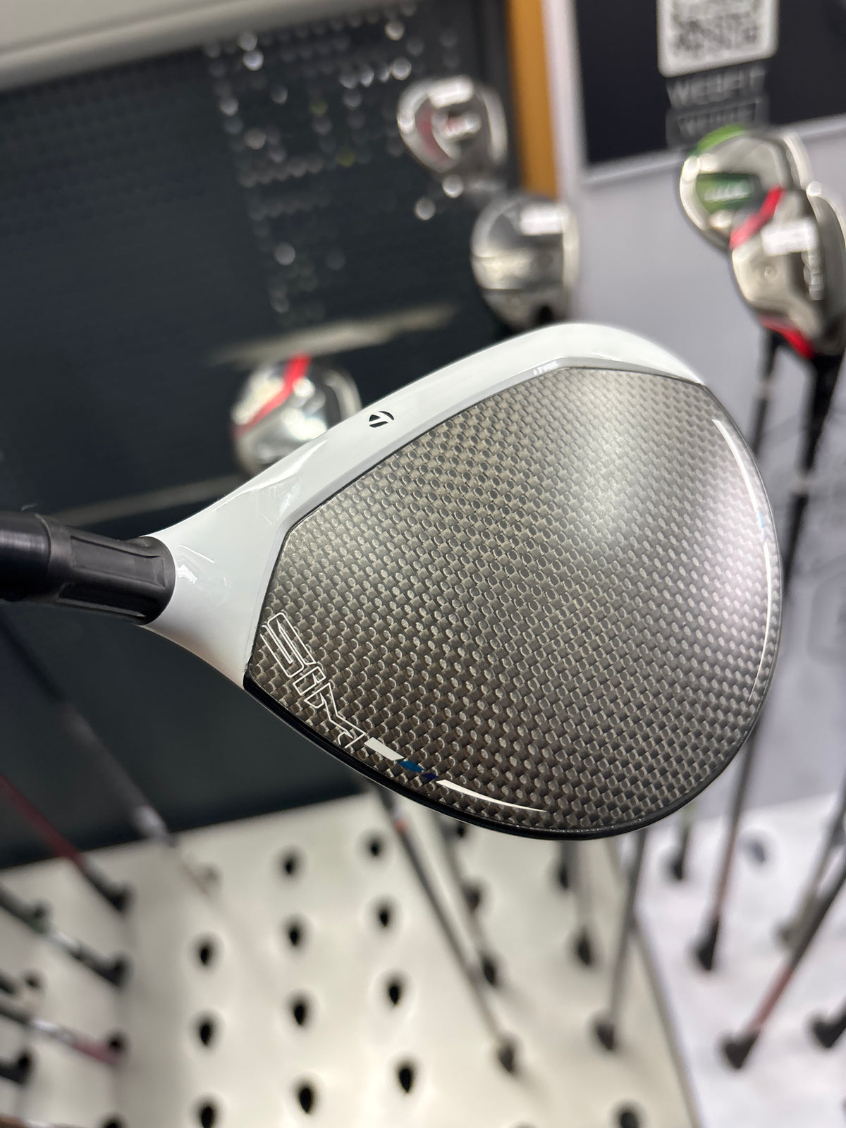 Taylormade SIM Max 3/15 Degree Wood (Regular Flex)
