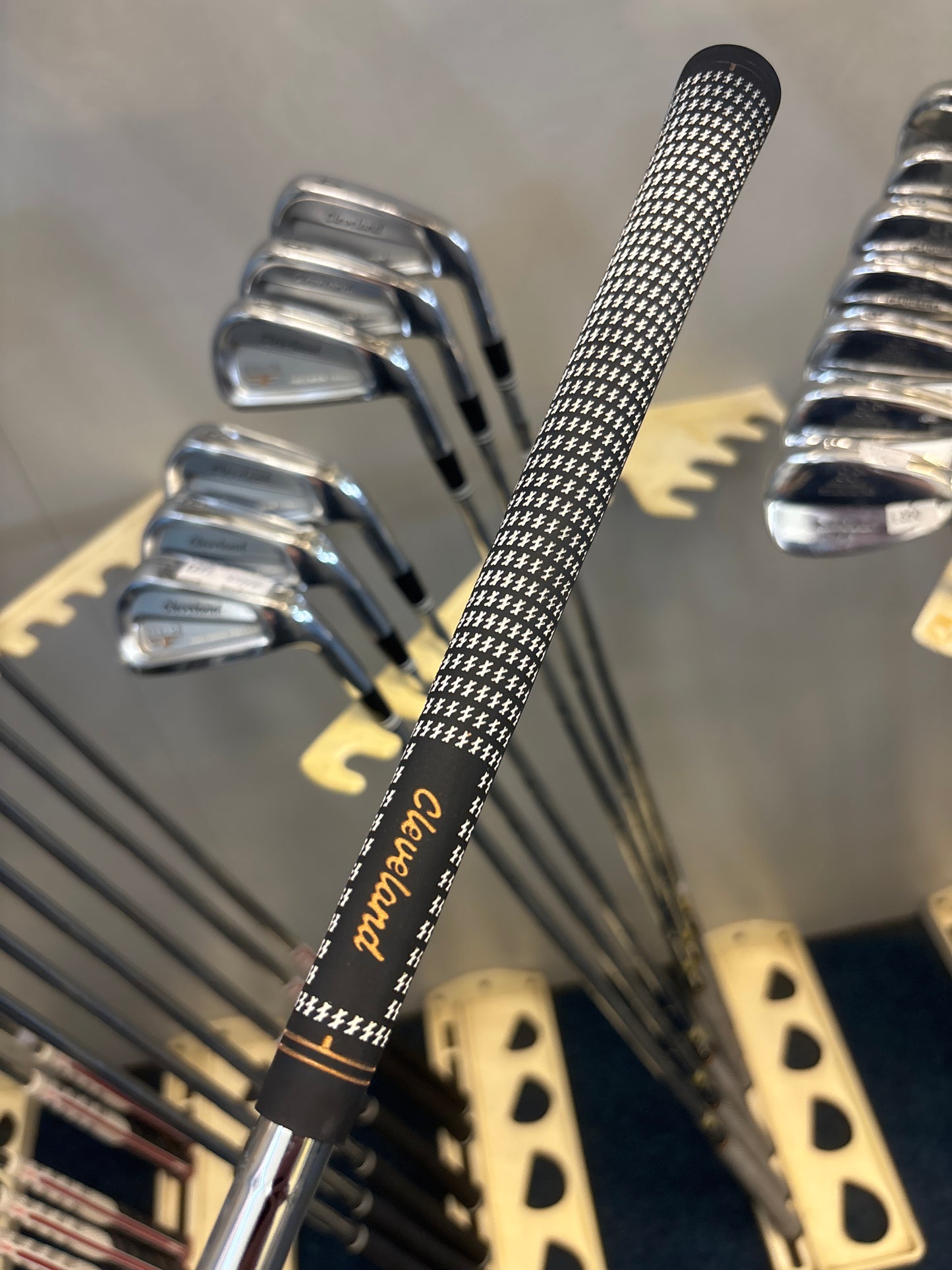 Cleveland CF 588-CB (4-PW) STIFF FLEX