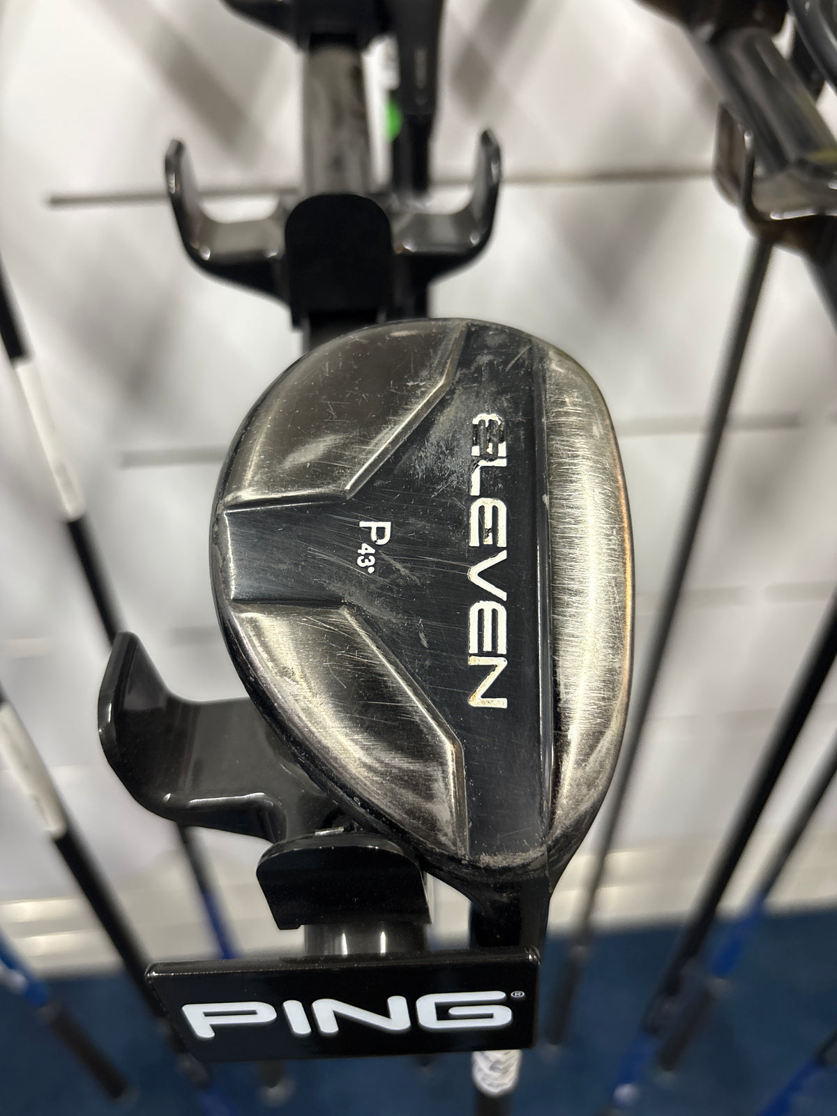 Eleven PW HYBRID 43 DEGREE (REGULAR FLEX)