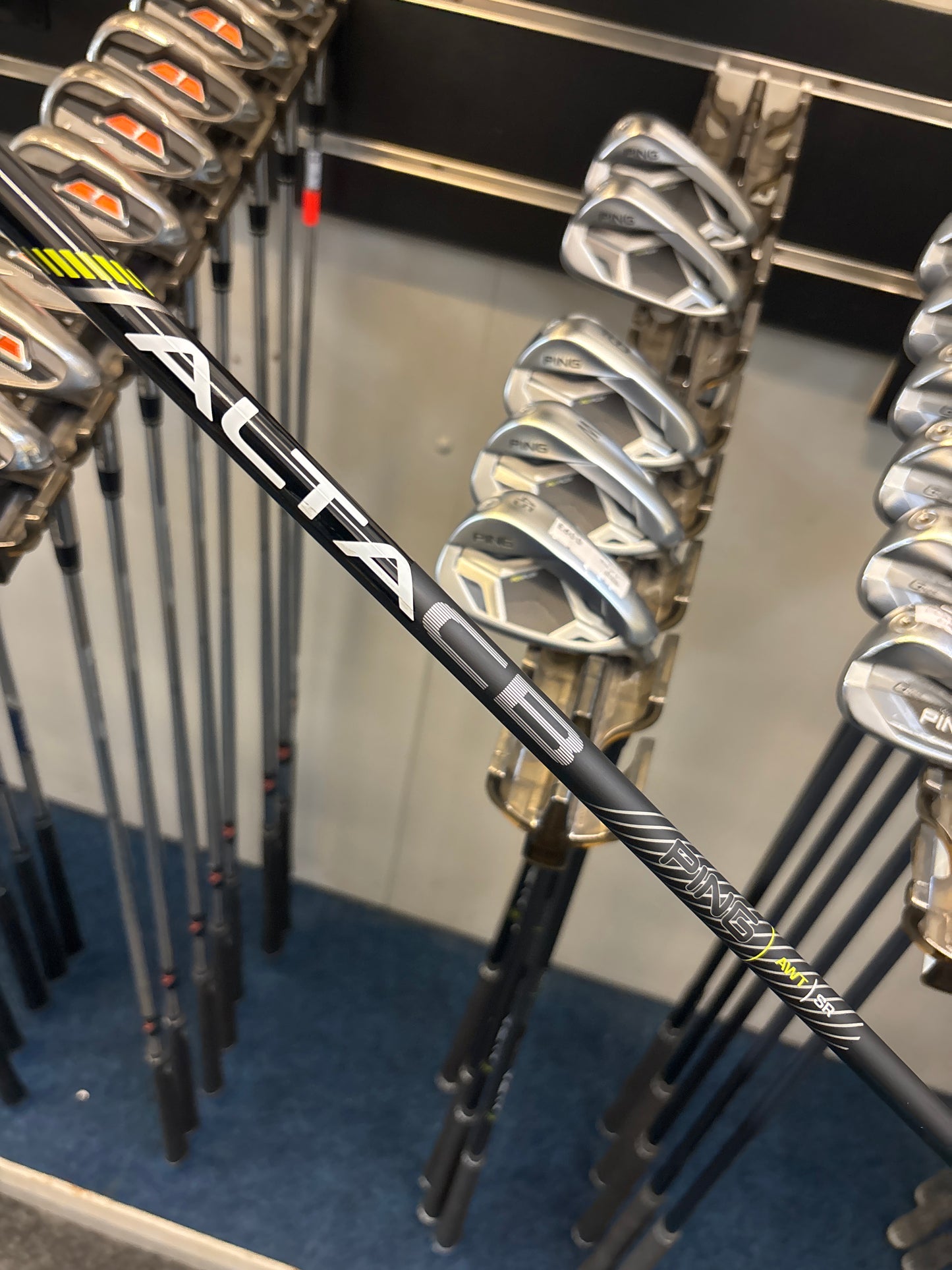 PING G430 (5-PW+45 SOFT REGULAR GRAPHITE FLEX) (JUST SECOND HAND)