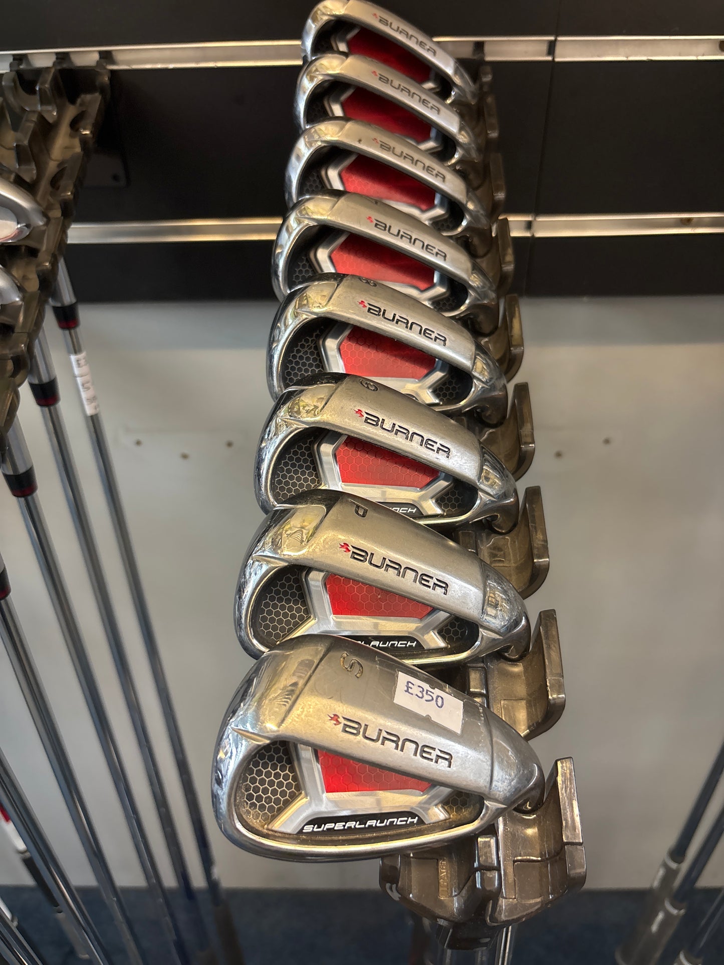 Taylormade BURNER SUPER LAUNCH (4-PW+SW) (REGULAR FLEX)