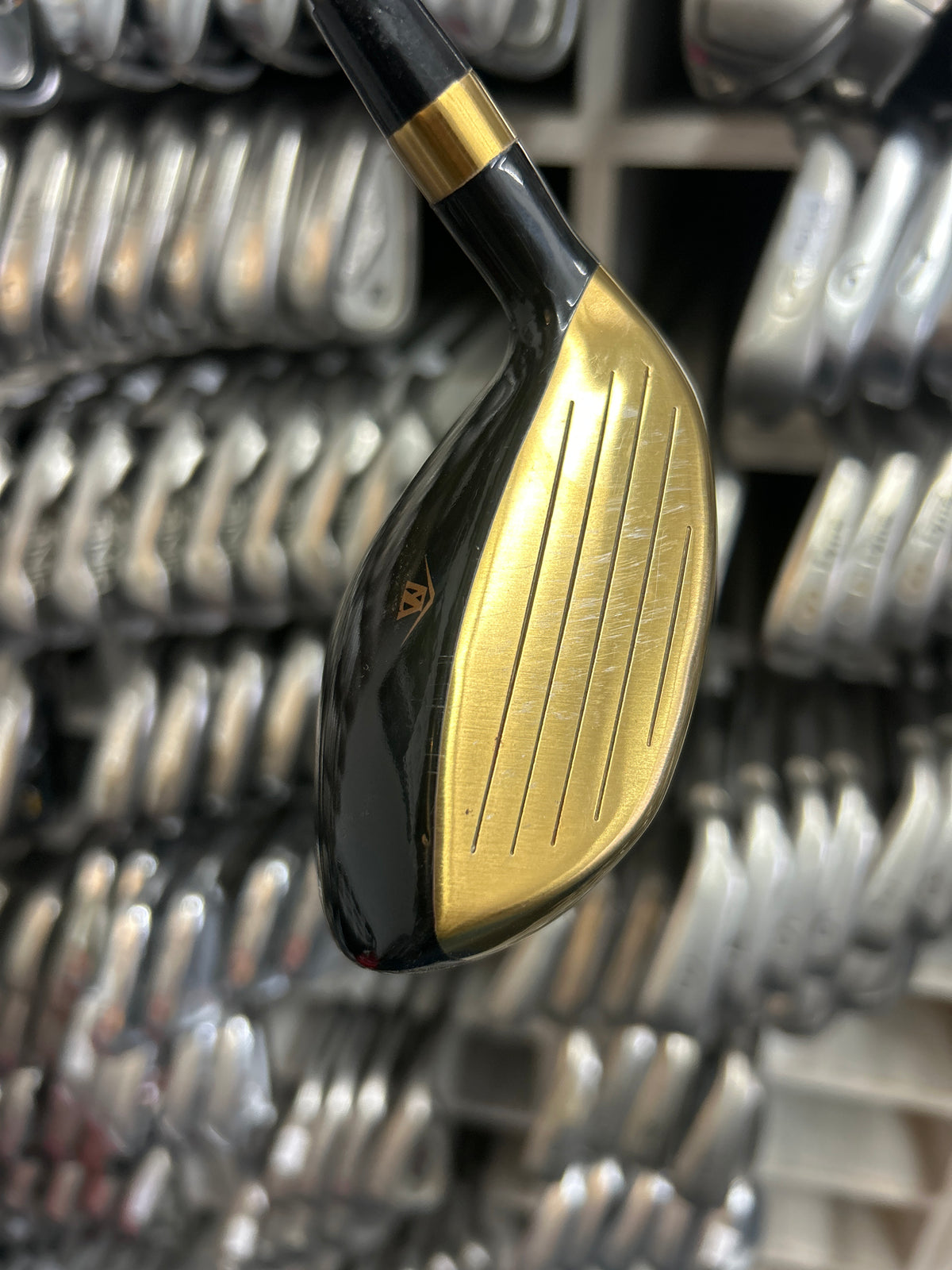 Wazaki Ltd Edition Hybrid Irons (4-PW+SW) (REGULAR GRAPHITE FLEX)