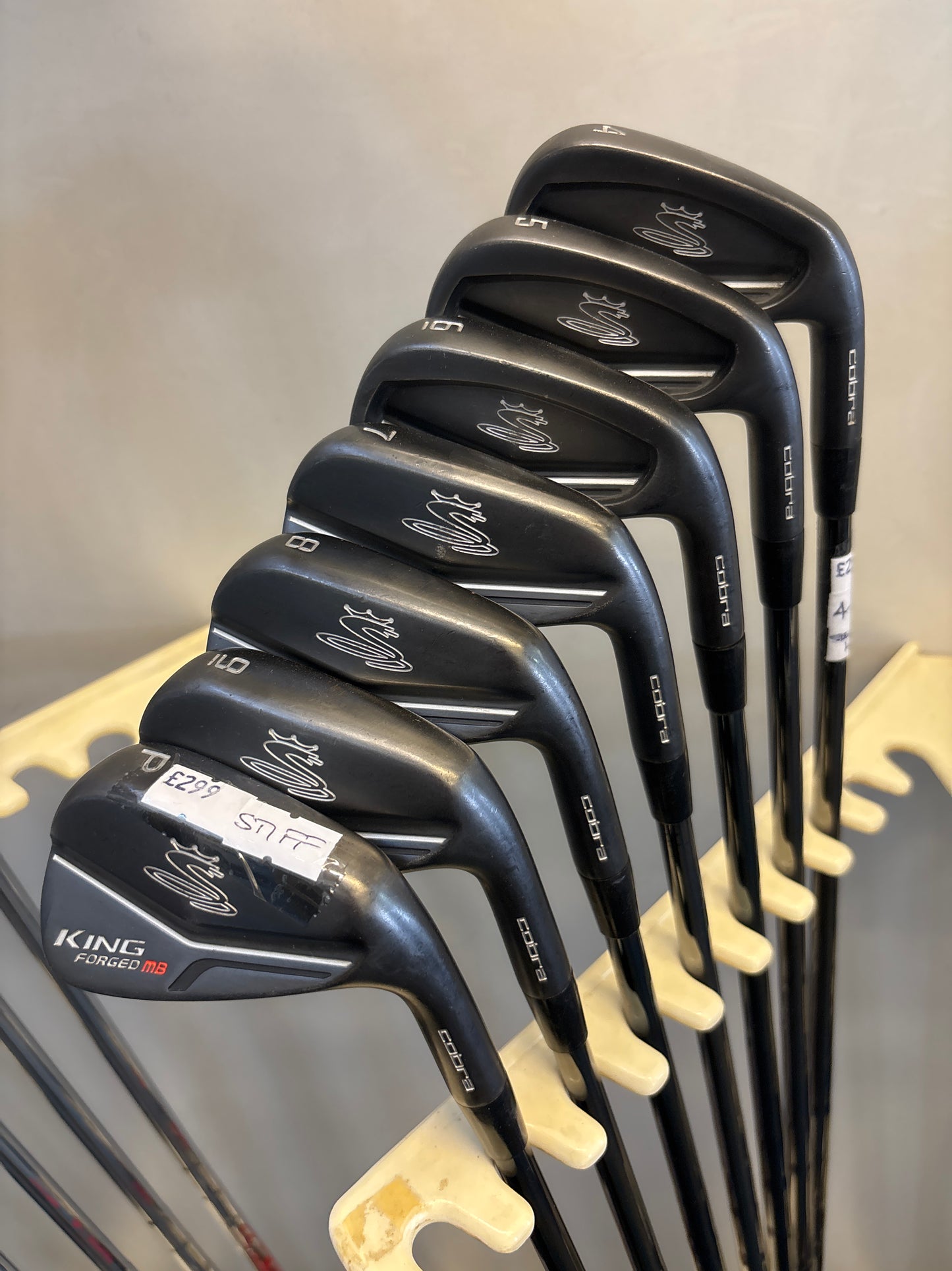 Cobra KING FORGED MB/CB (4-PW) (STIFF FLEX)