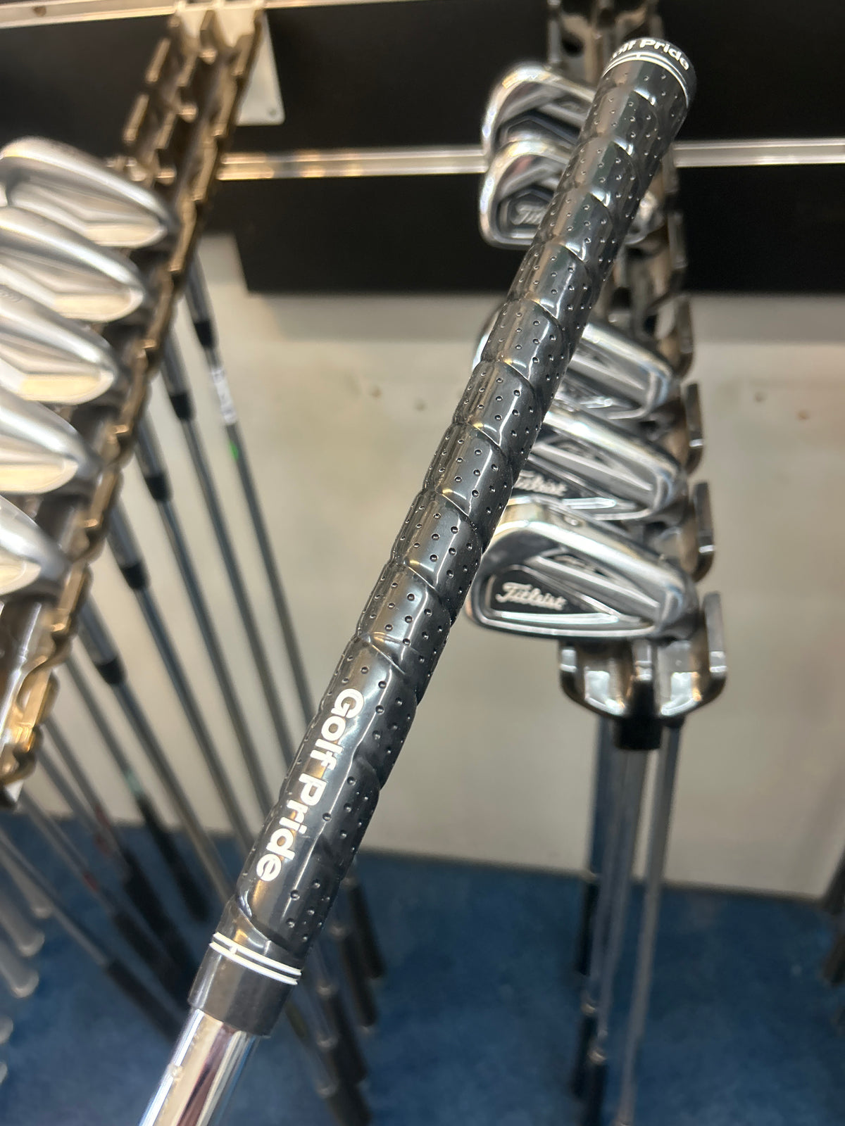 TITLEIST AP2 716 FORGED (5-PW) (REGULAR FLEX)