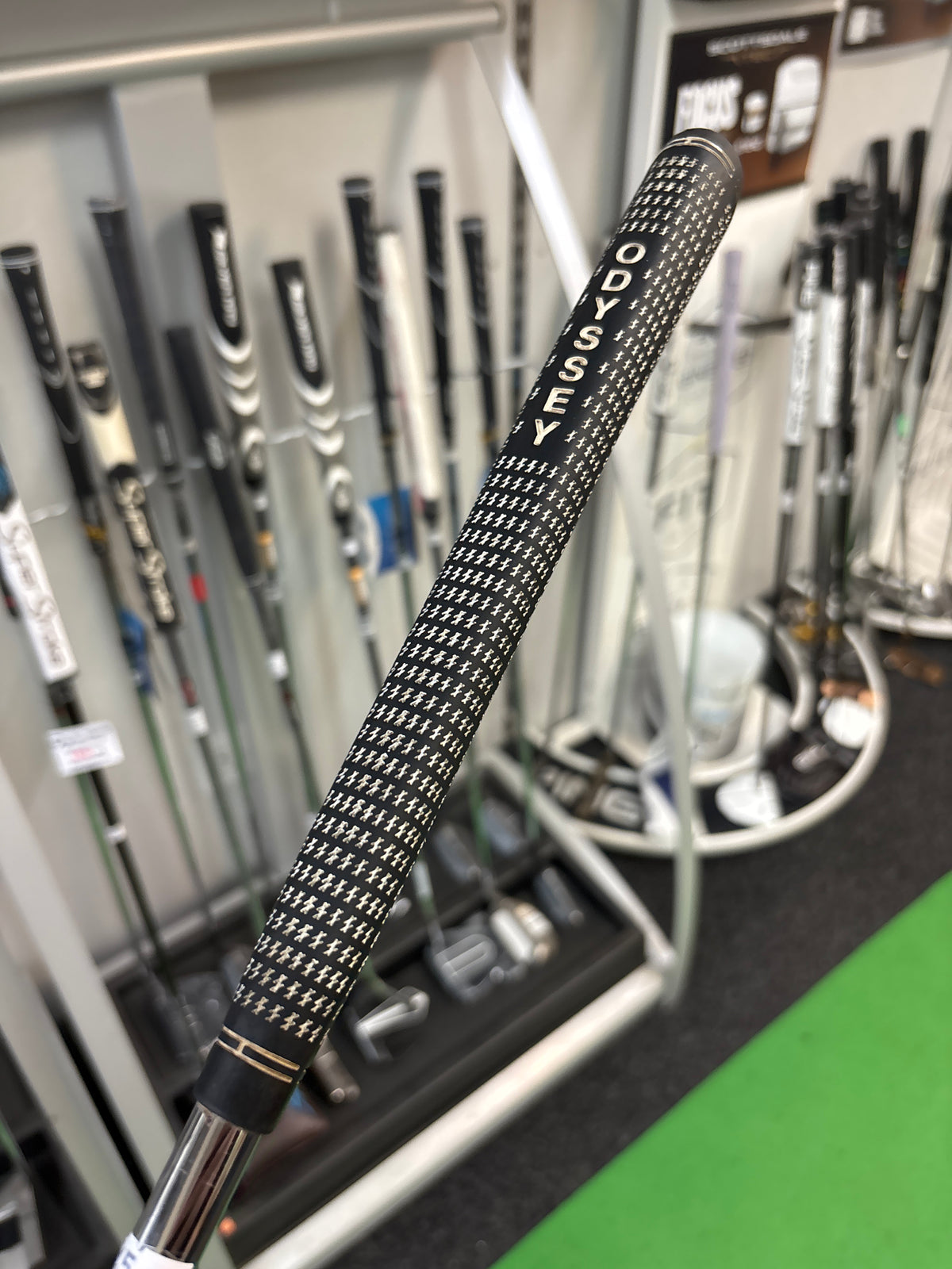 Odyssey White Hot Long Neck #6 (35”)