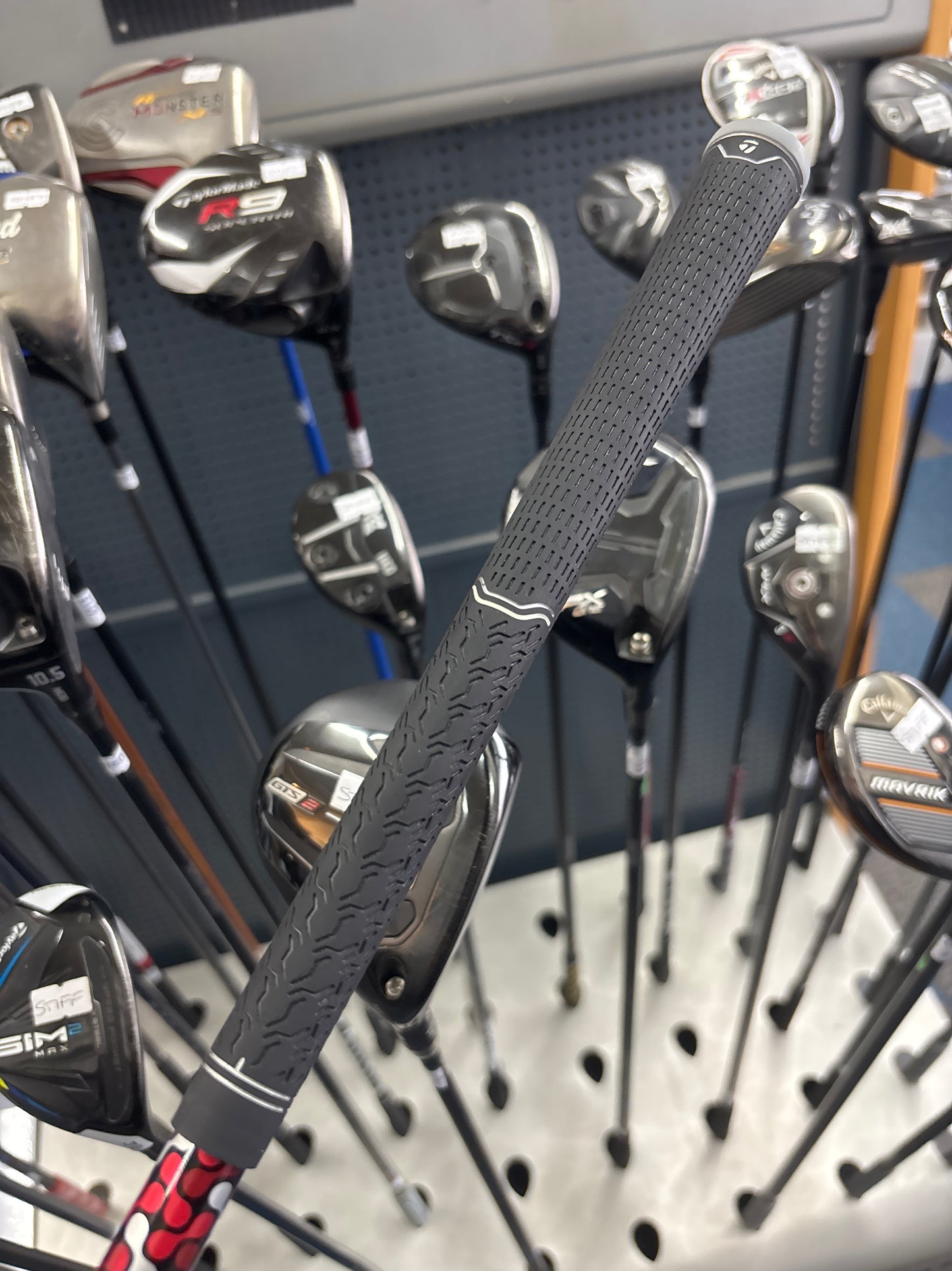 Taylormade M4 10.5 DEGREE (STIFF FLEX)