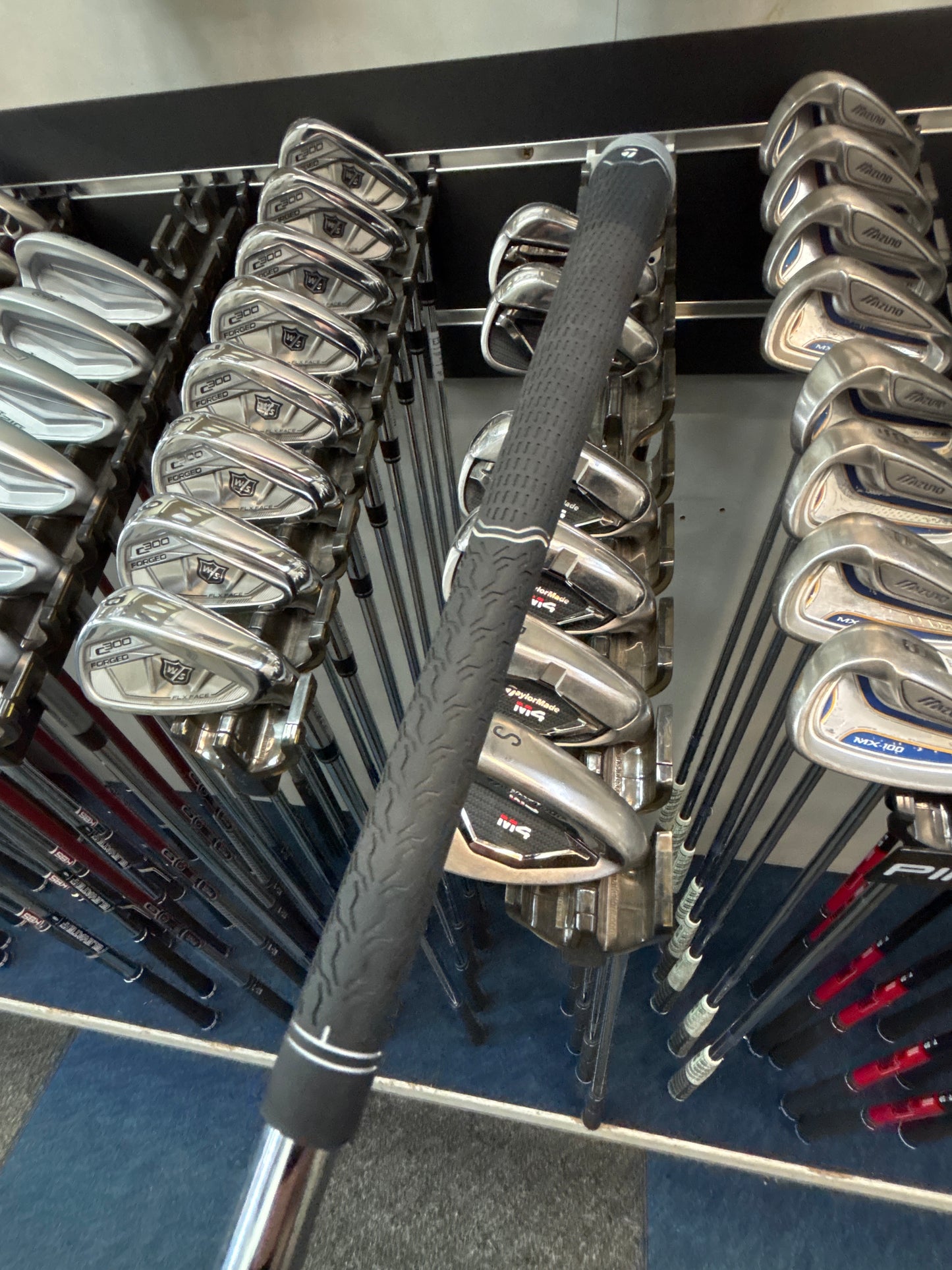 Taylormade M4 (5-PW Regular FLEX)