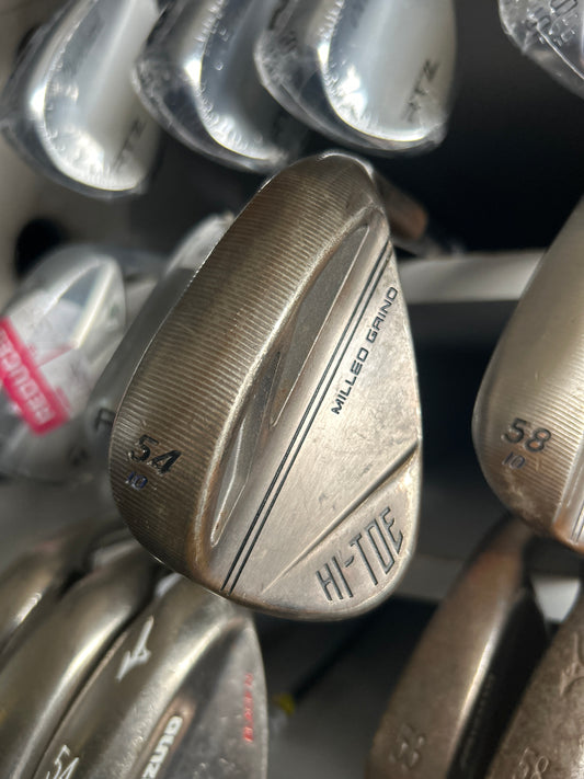 TAYLORMADE HI-TOE 54 Wedge (10 DEGREES OF BOUNCE)