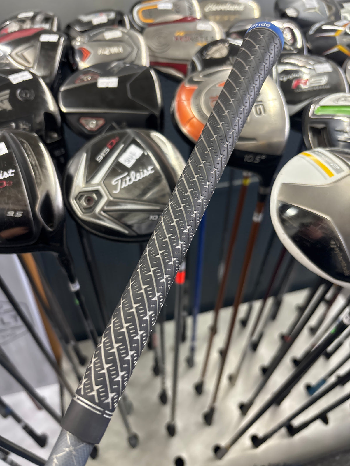 Taylormade M1 9.5” DEGREE  (STIFF FLEX)