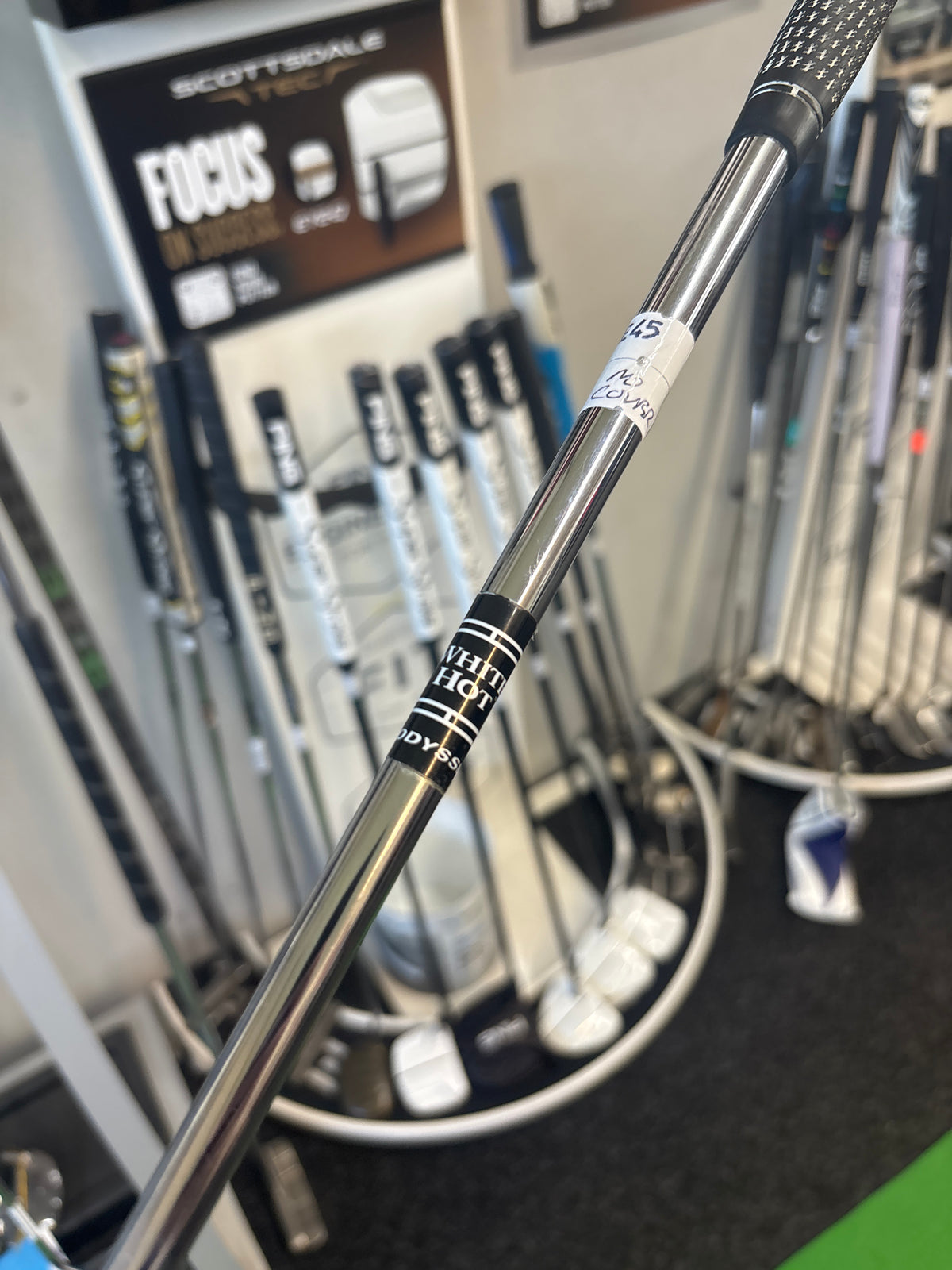 Odyssey White Hot #6 (35”)