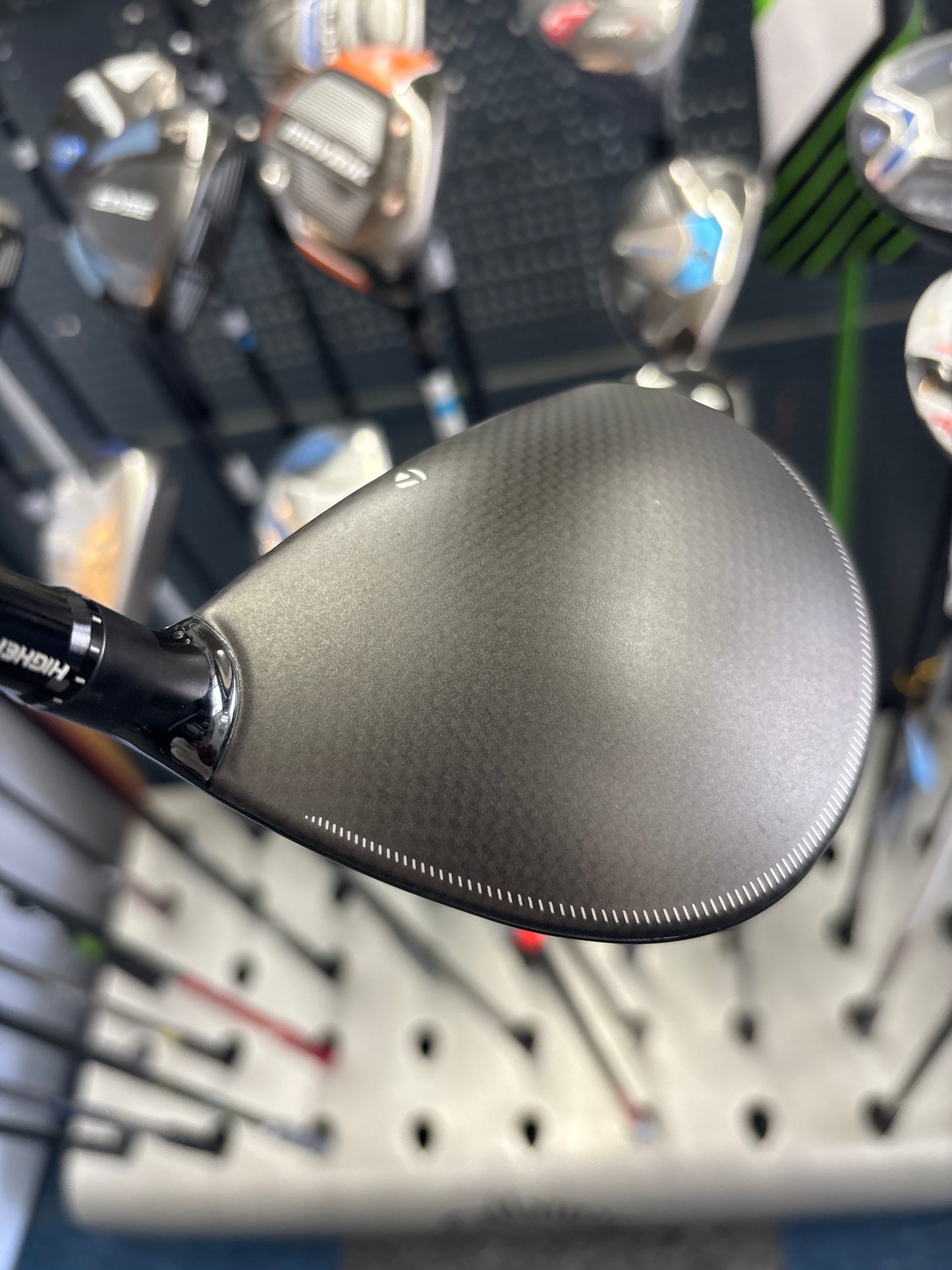 TaylorMade QI4D 21 Degree 7 Wood (REGULAR FLEX) (Reserved)