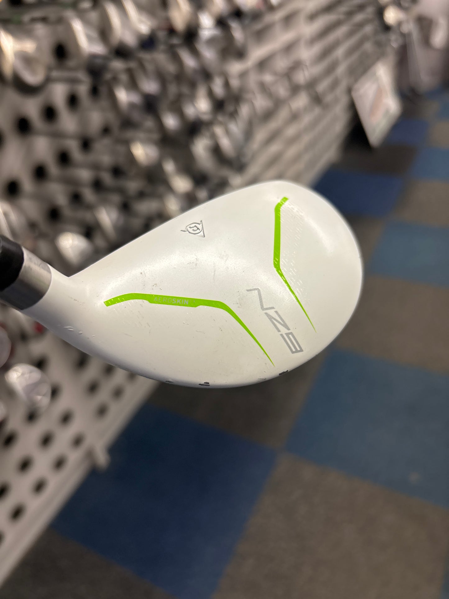 Dunlop NZ9 4 Hybrid (Regular FLEX)