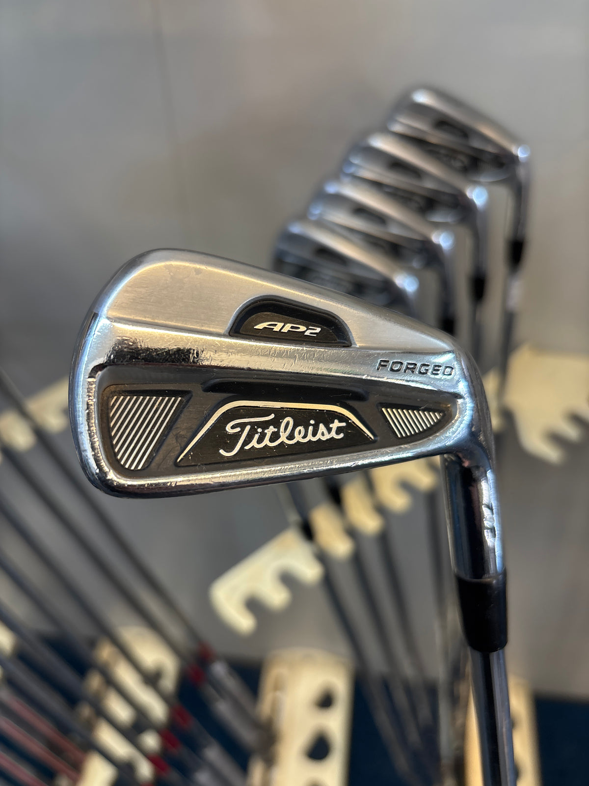 TITLEIST AP2 712 FORGED (3-PW) (REGULAR FLEX)