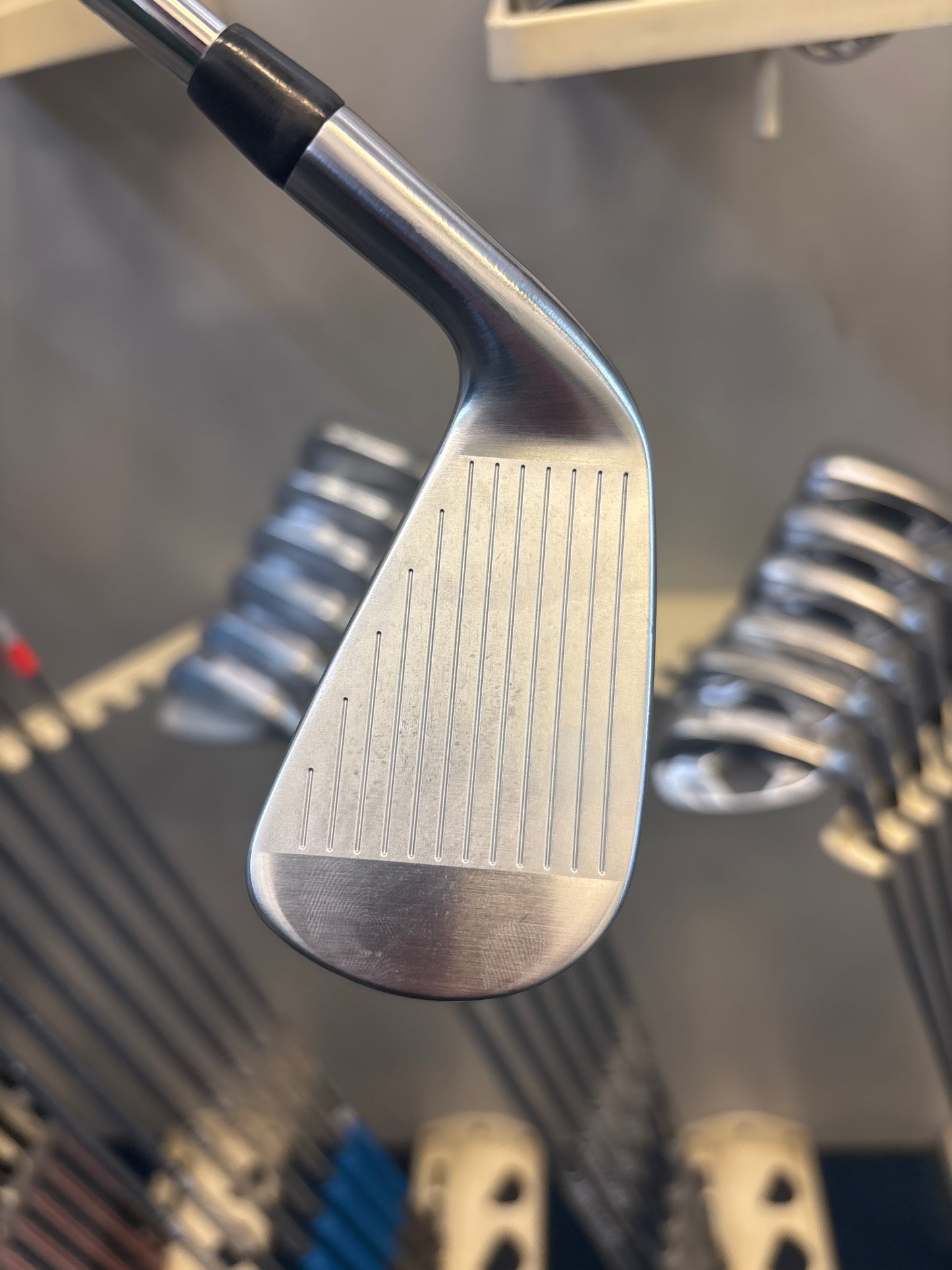 Titleist T150 (4-PW STIFF FLEX)(Reserved)