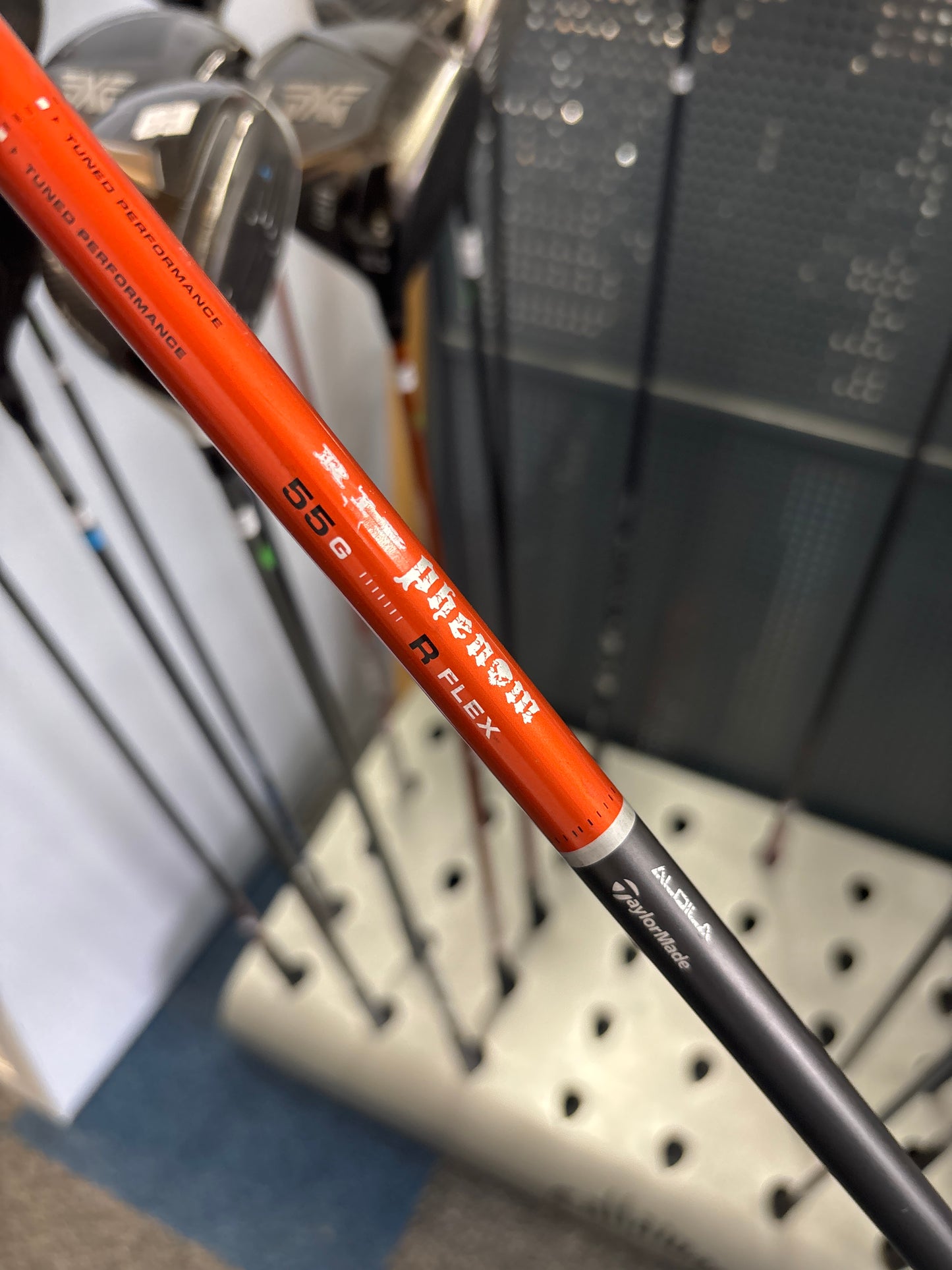 Taylormade R15 12” Degree (REGULAR FLEX)