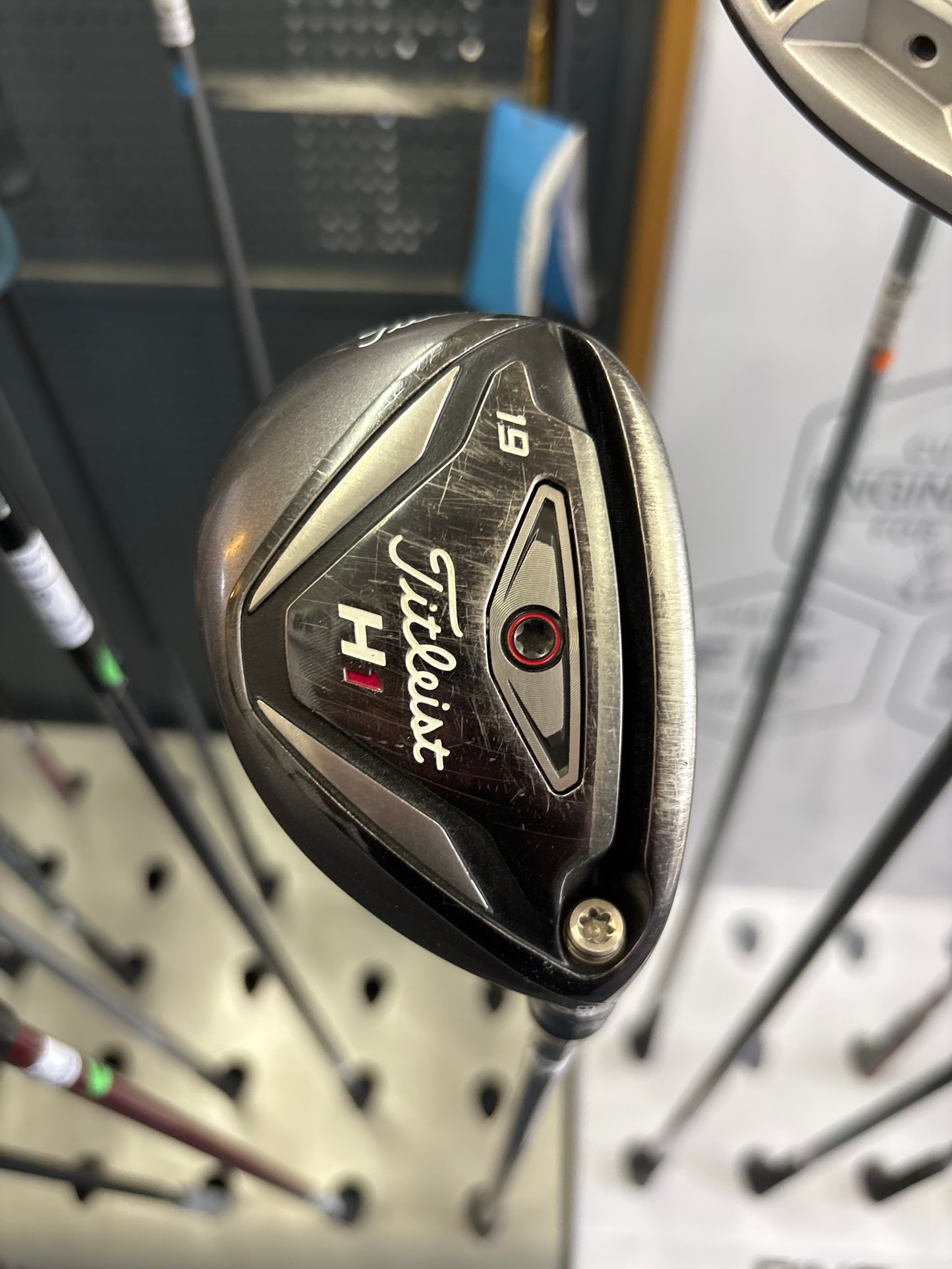 TITLEIST H1 19 DEGREE (REGULAR FLEX)
