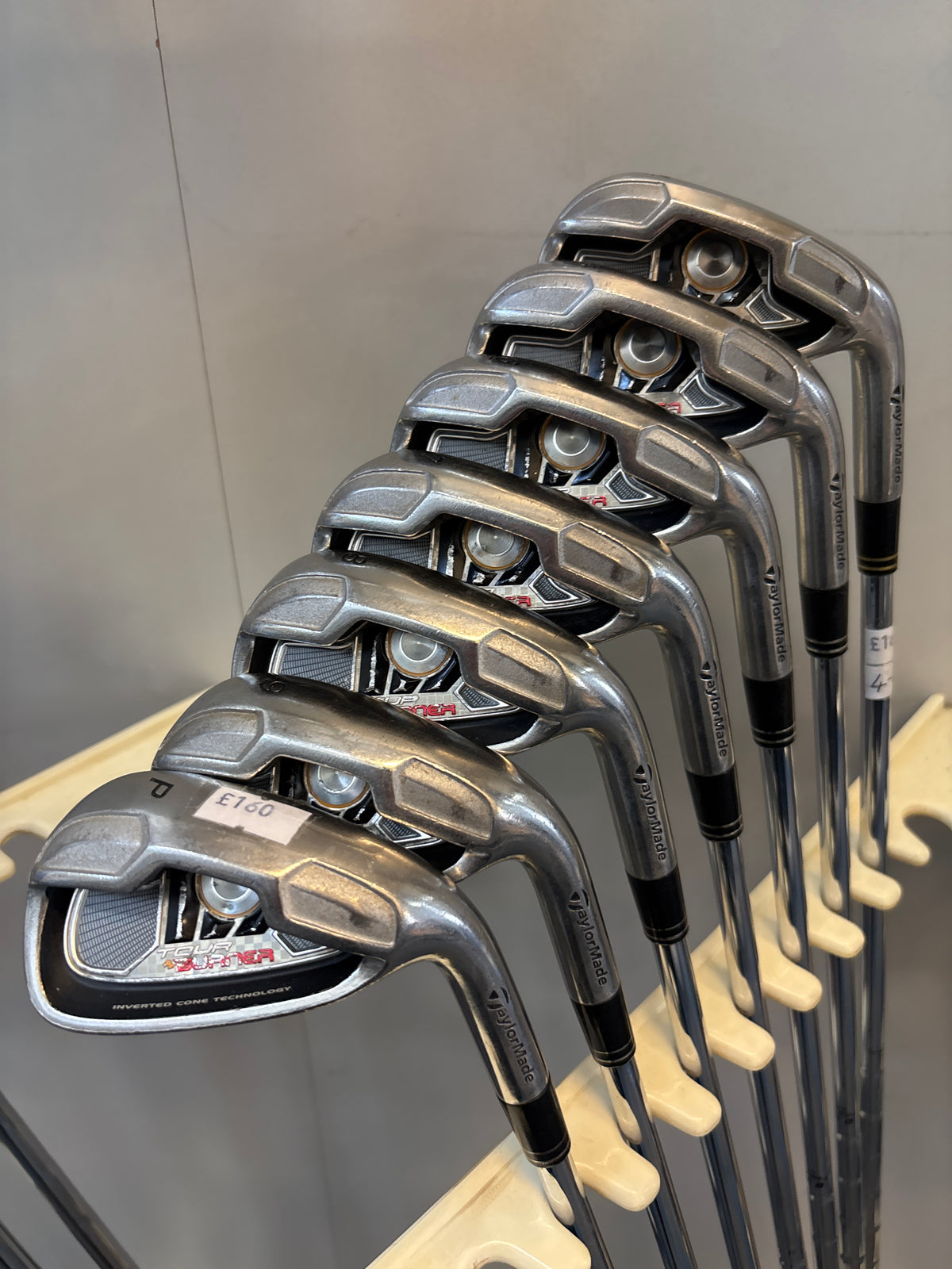 Taylormade Tour Burner (4-PW) (Regular Flex)