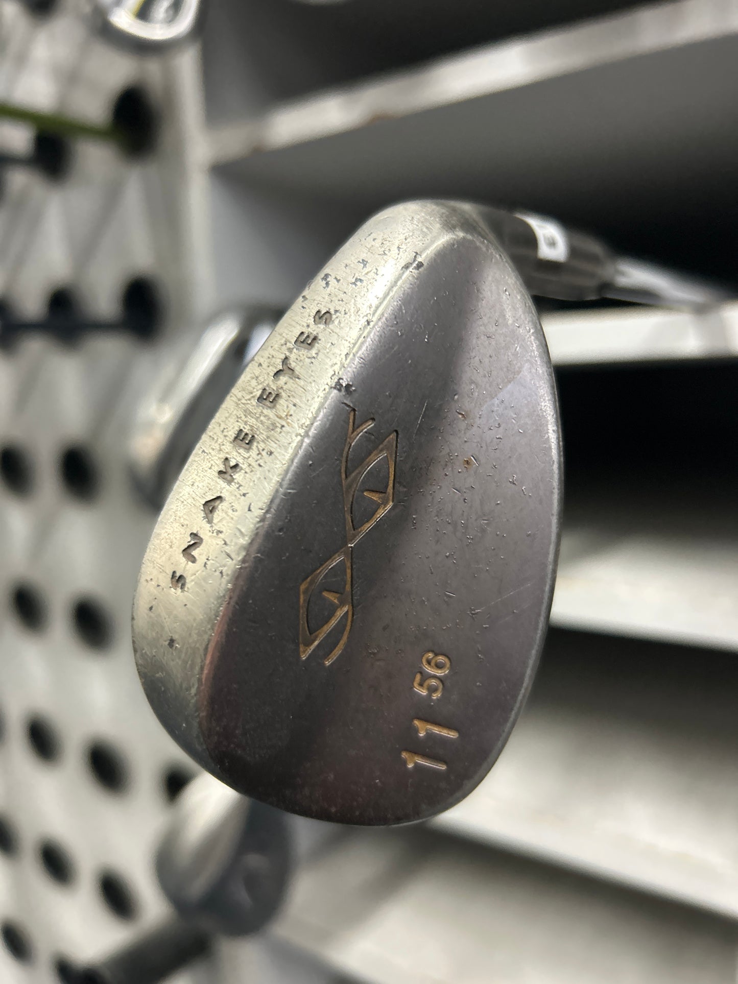 SNAKE EYES 56 DEGREE Wedge (11 Degree Of Bounce)