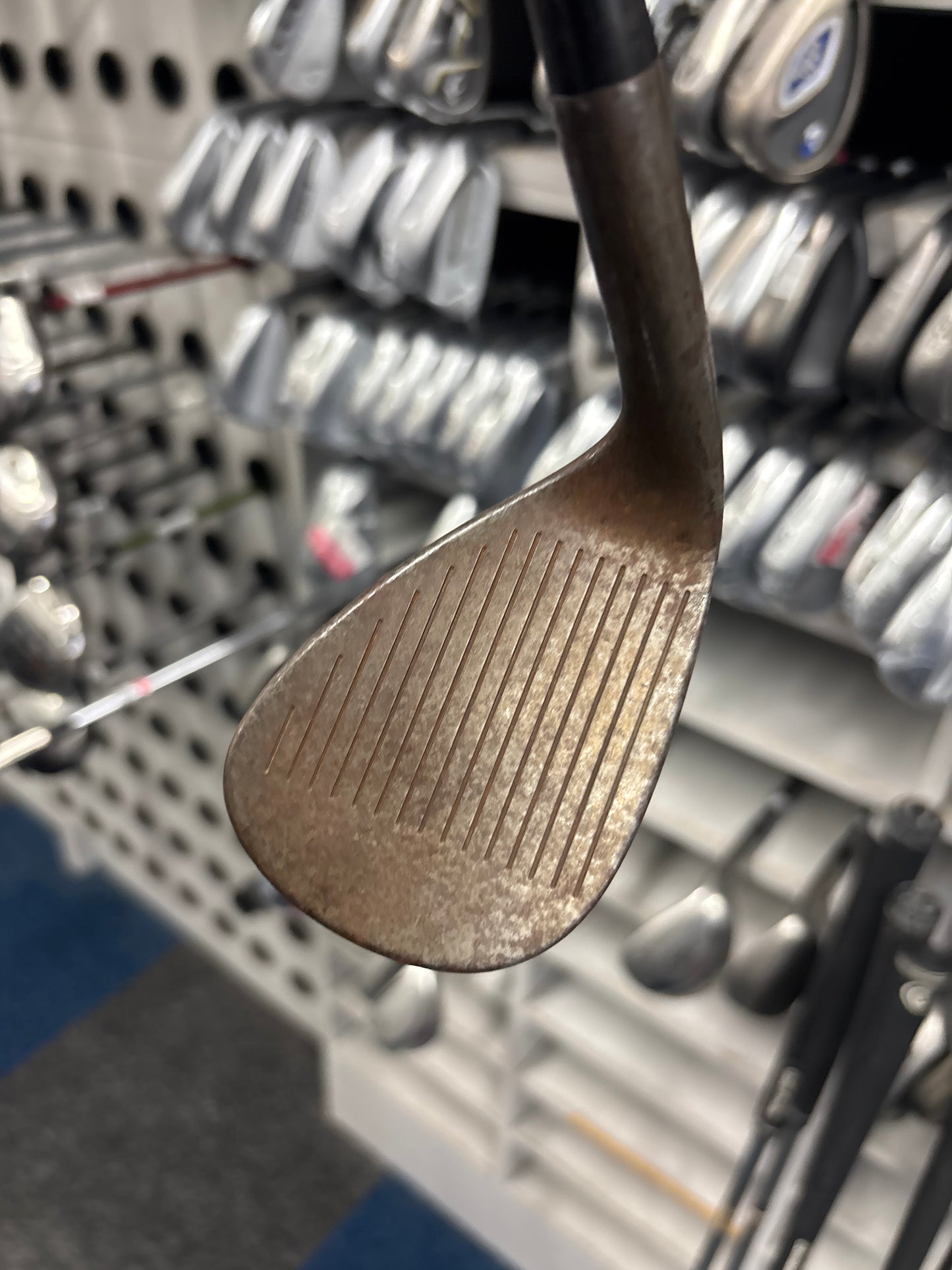 Mizuno MP-T Series 53 Degree Rust Finish (8 Degrees of bounce)