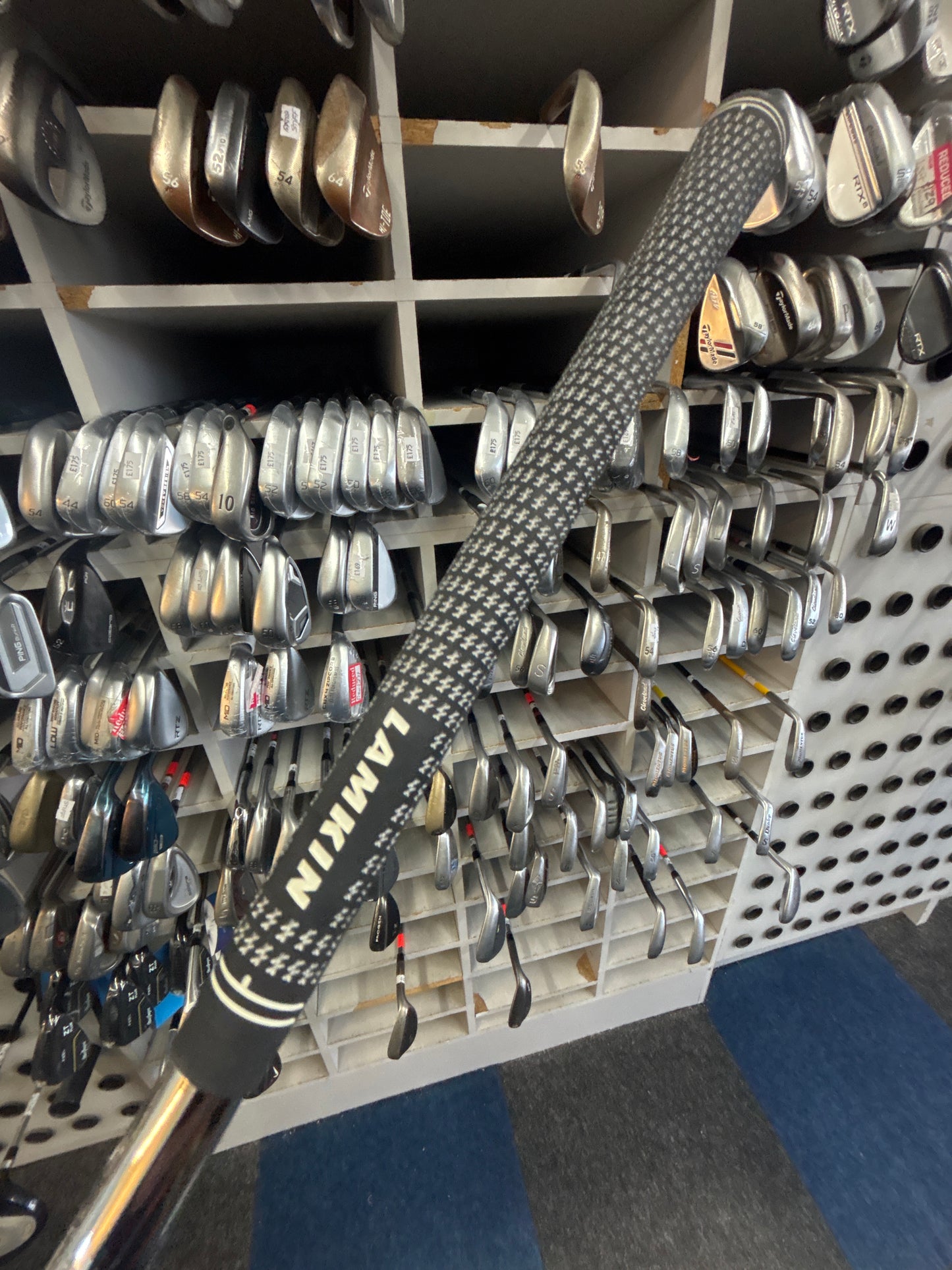 Takomo Iron 101 4 Iron (REGULAR FLEX)