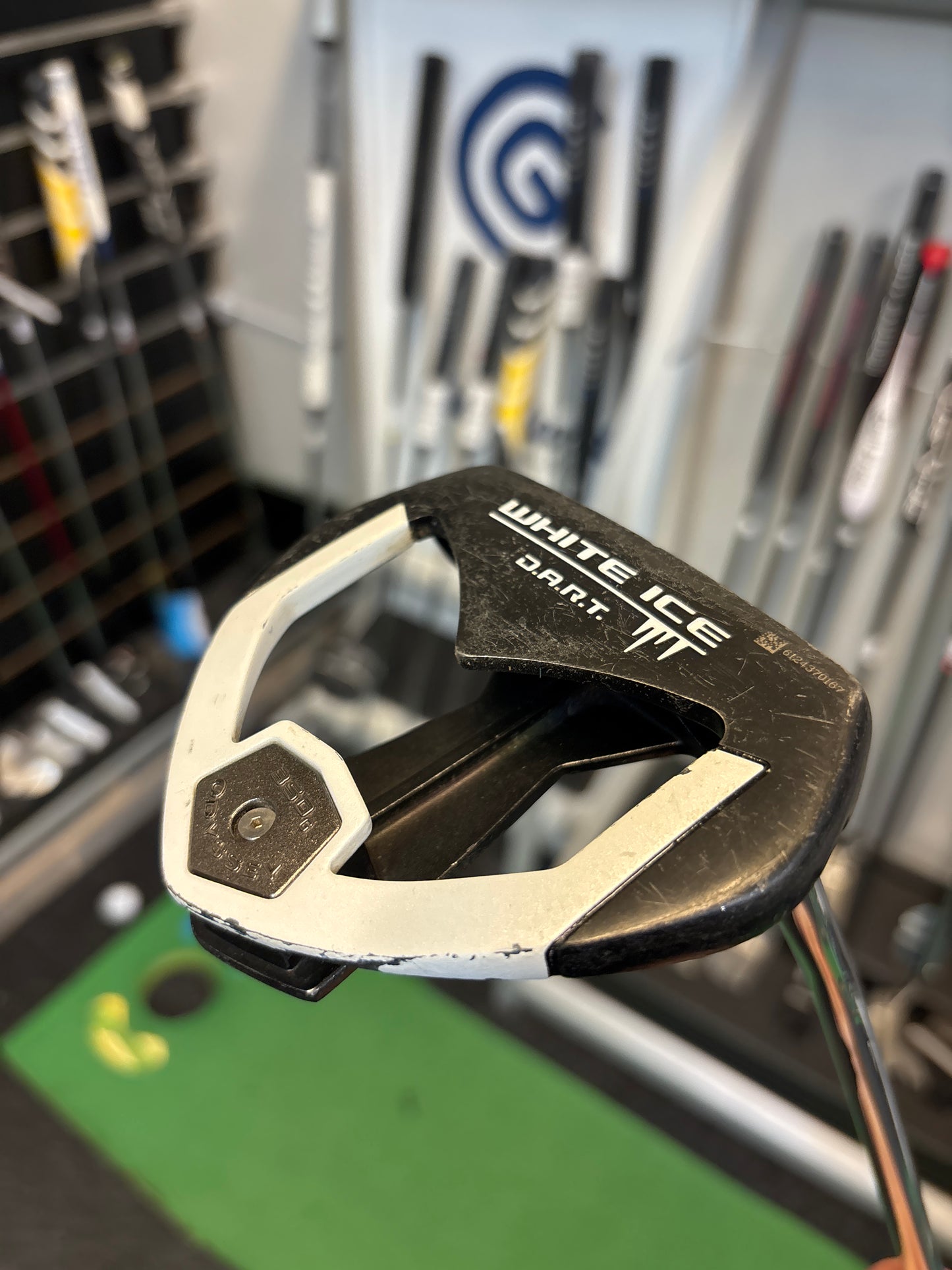 ODYSSEY WHITE ICE DART