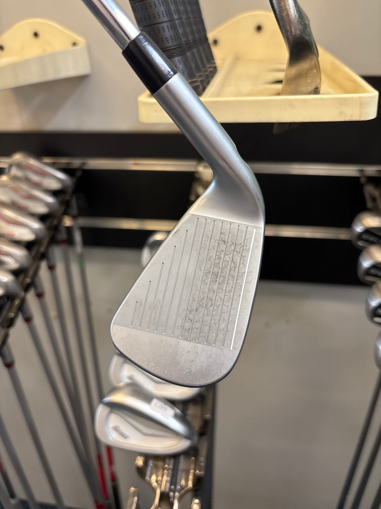 PING i210 6-PW (REGULAR FLEX)