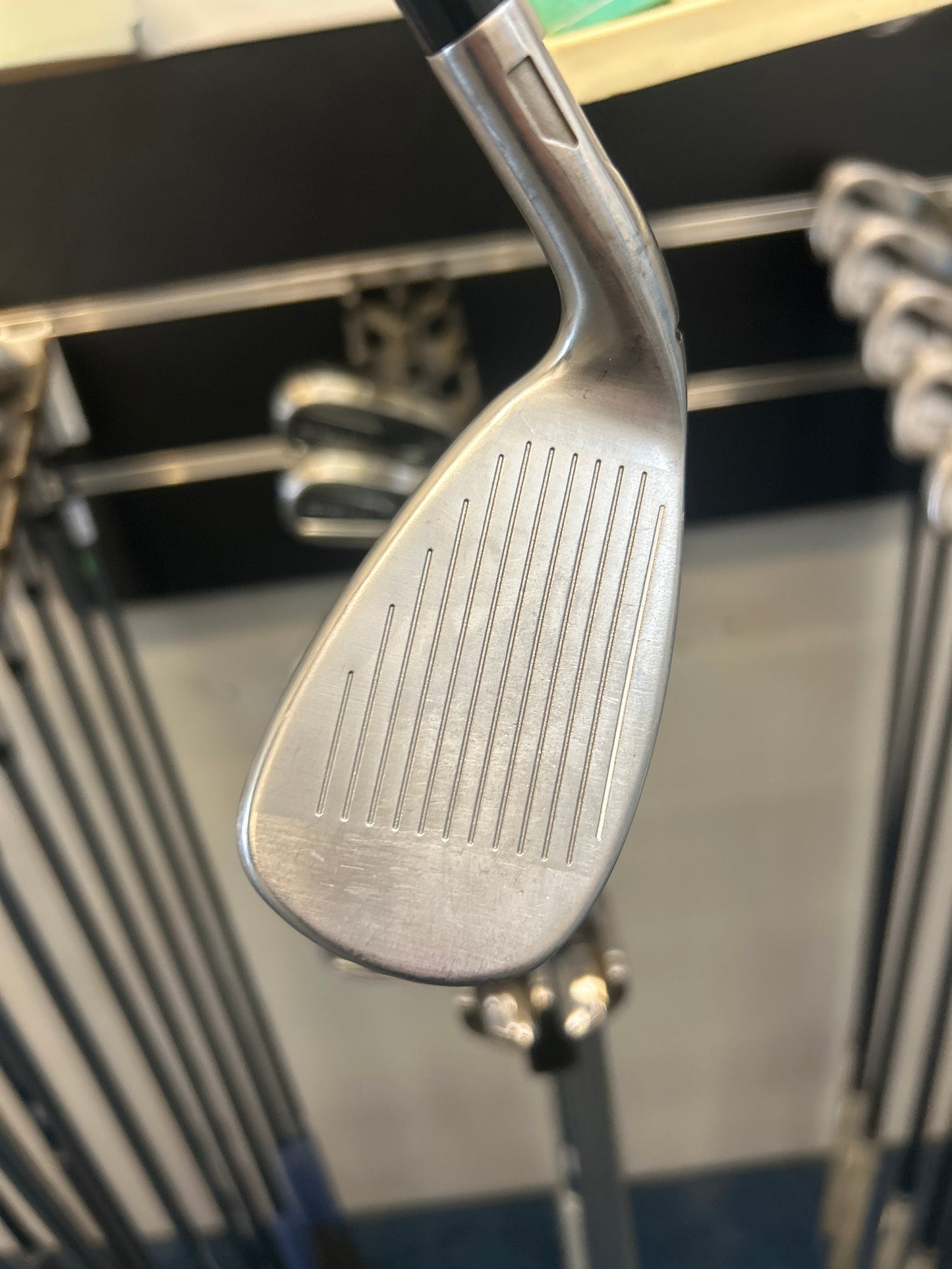TaylorMade STEALTH HD (6-PW+GAP) (REGULAR FLEX)