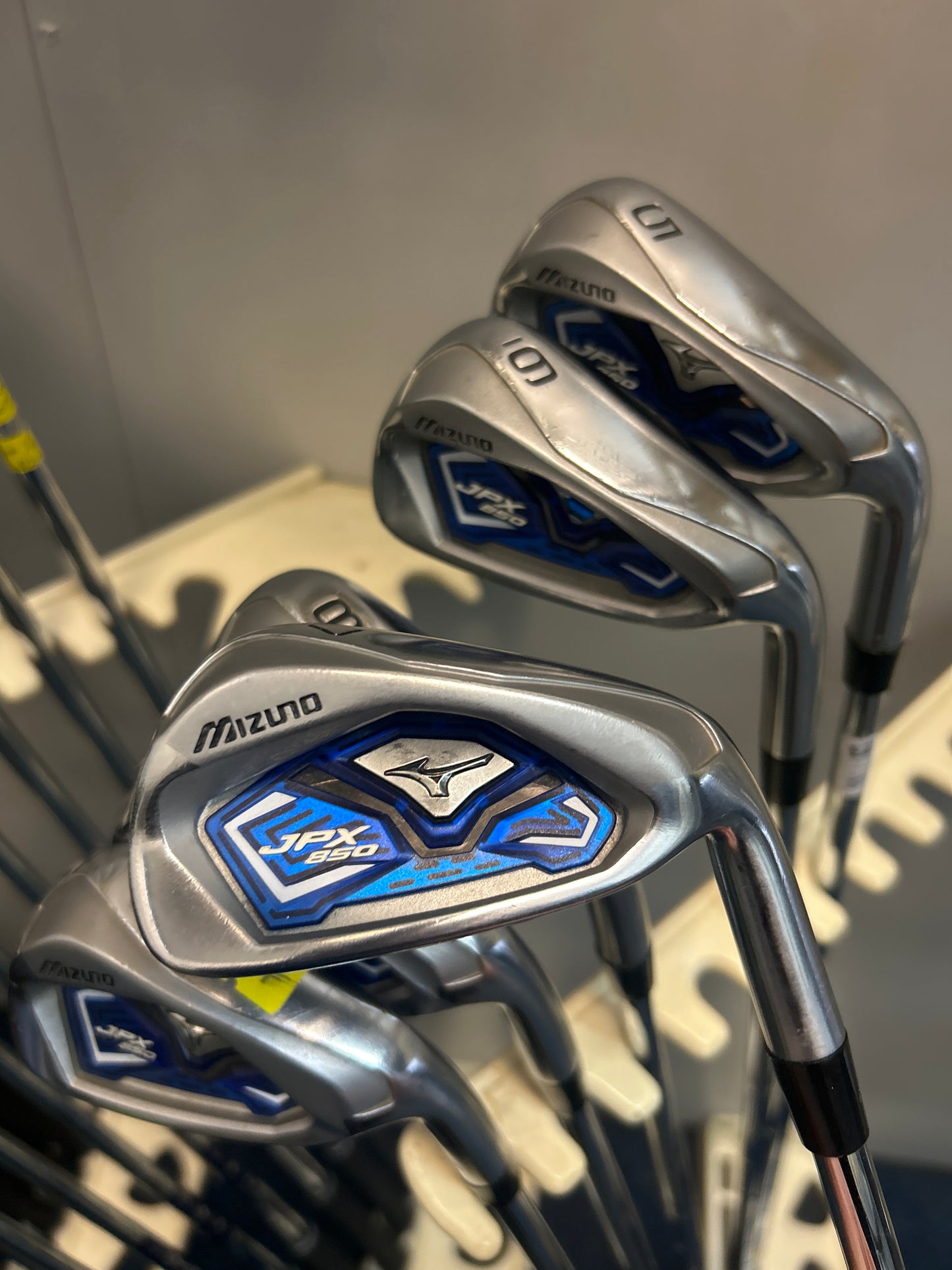 MIZUNO JPX 850 (5- PW STIFF FLEX)