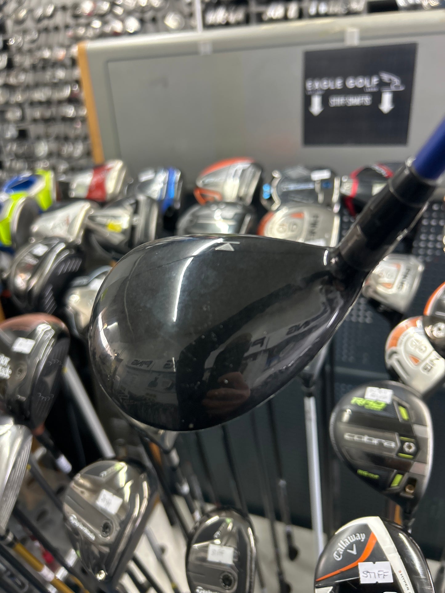 TITLEIST 913F 3 WOOD (Regular Flex LH)