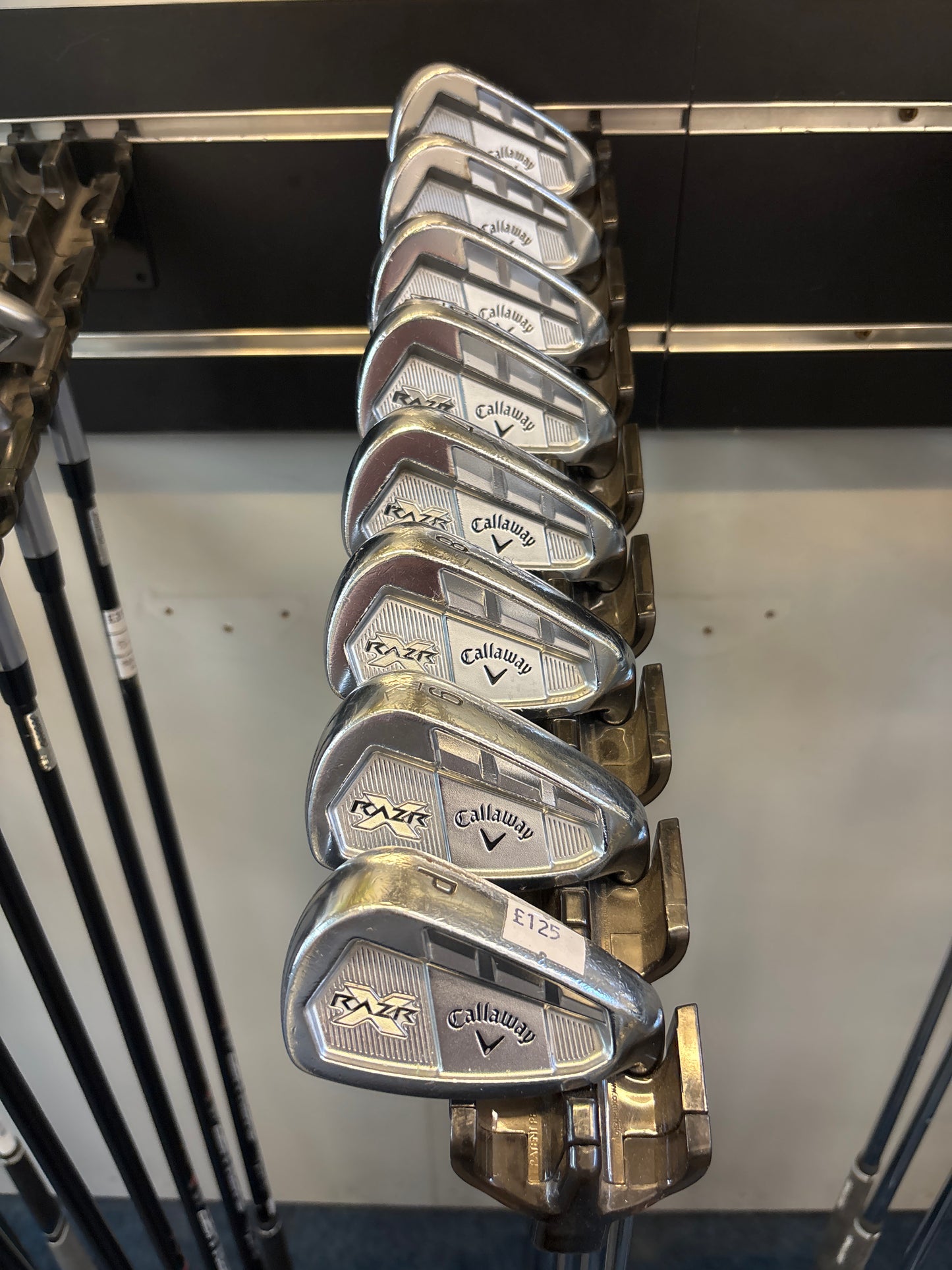 CALLAWAY RAZR X FORGED (3-PW) (REGULAR FLEX)
