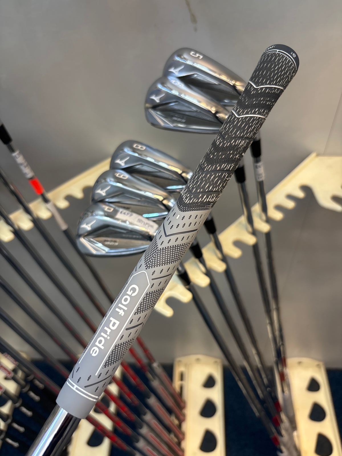 Mizuno JPX 923 FORGED (5-PW) (STIFF FLEX)