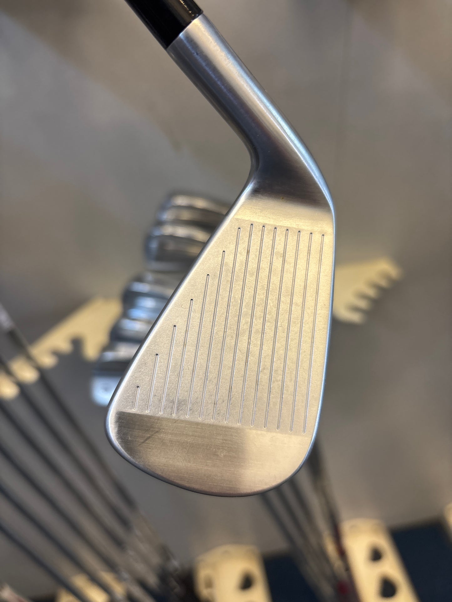 Taylormade FORGED P790 (5-PW) (STIFF FLEX)