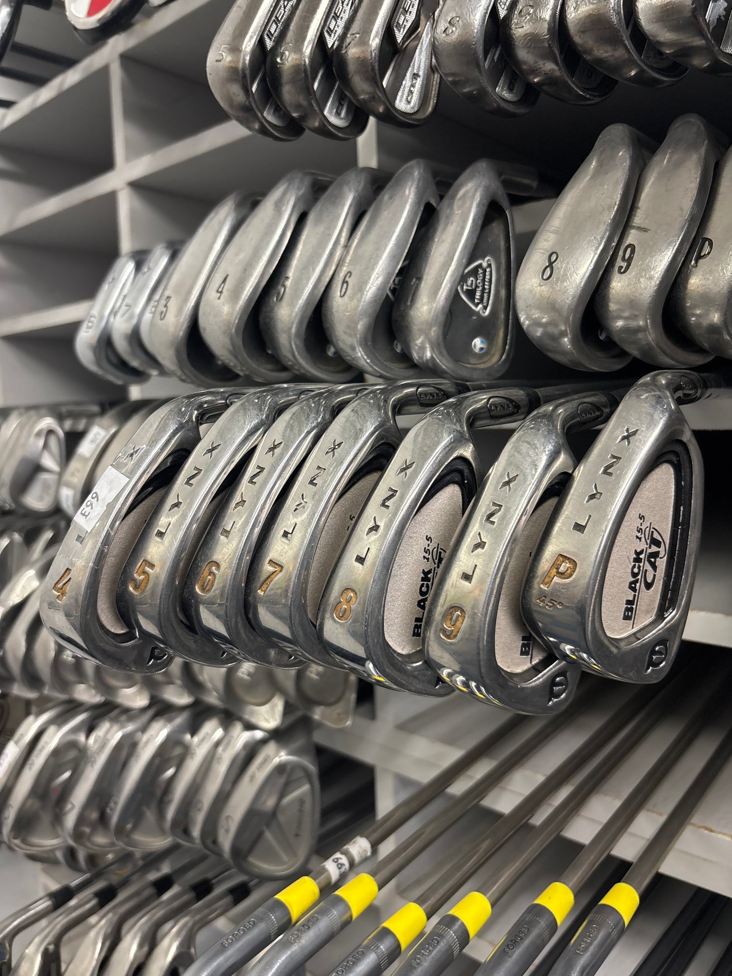 LINKS BLACK CAT 15.5 (4-PW Regular FLEX)