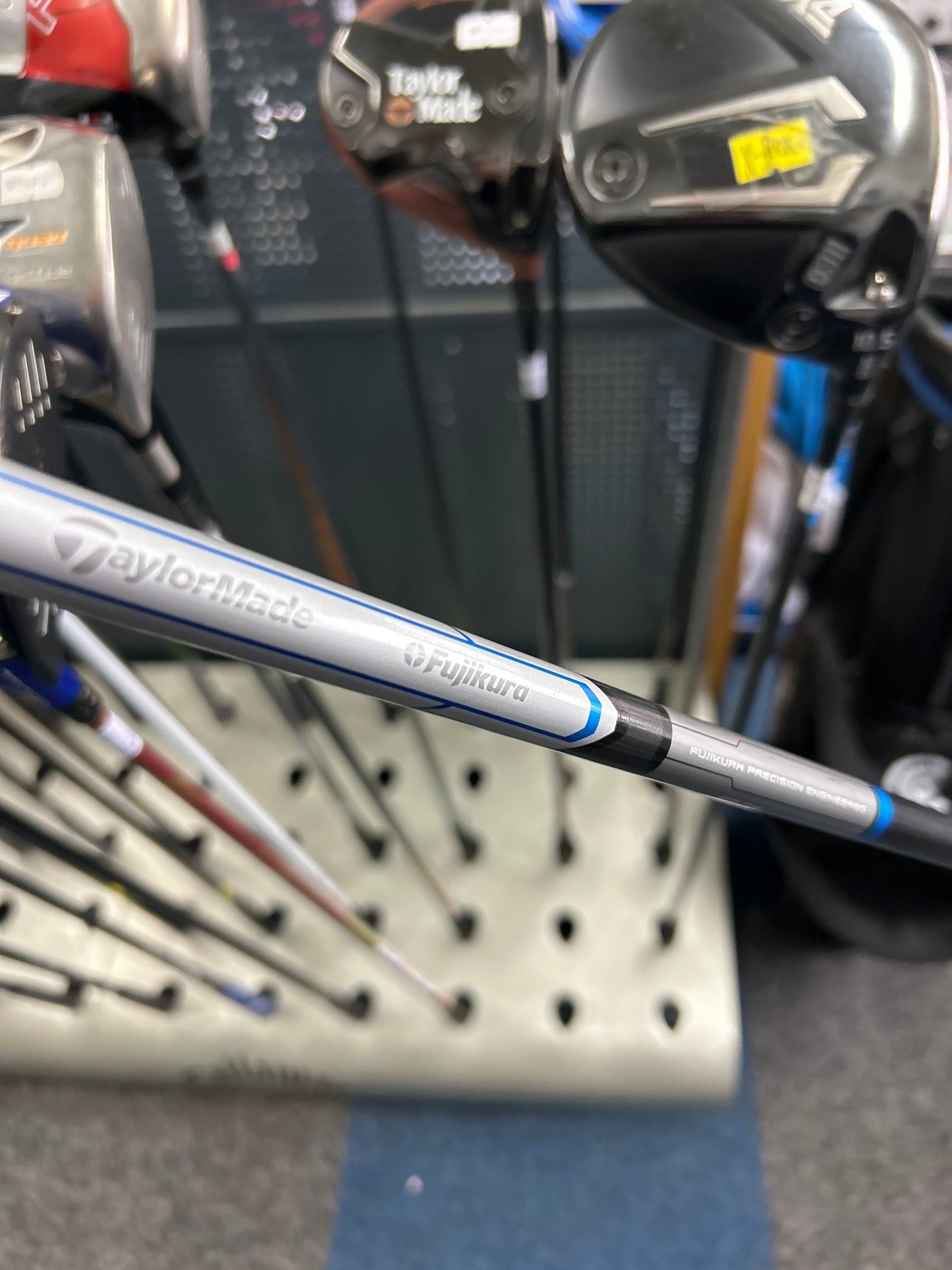 TaylorMade SLDR 9.5 DEGREE (STIFF FLEX)