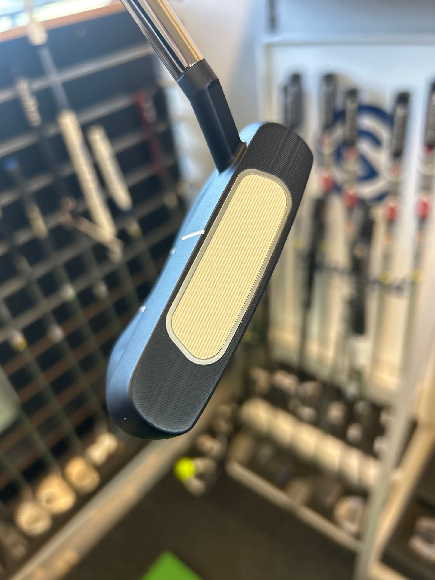 ODYSSEY AI-ONE ROSSIE S
