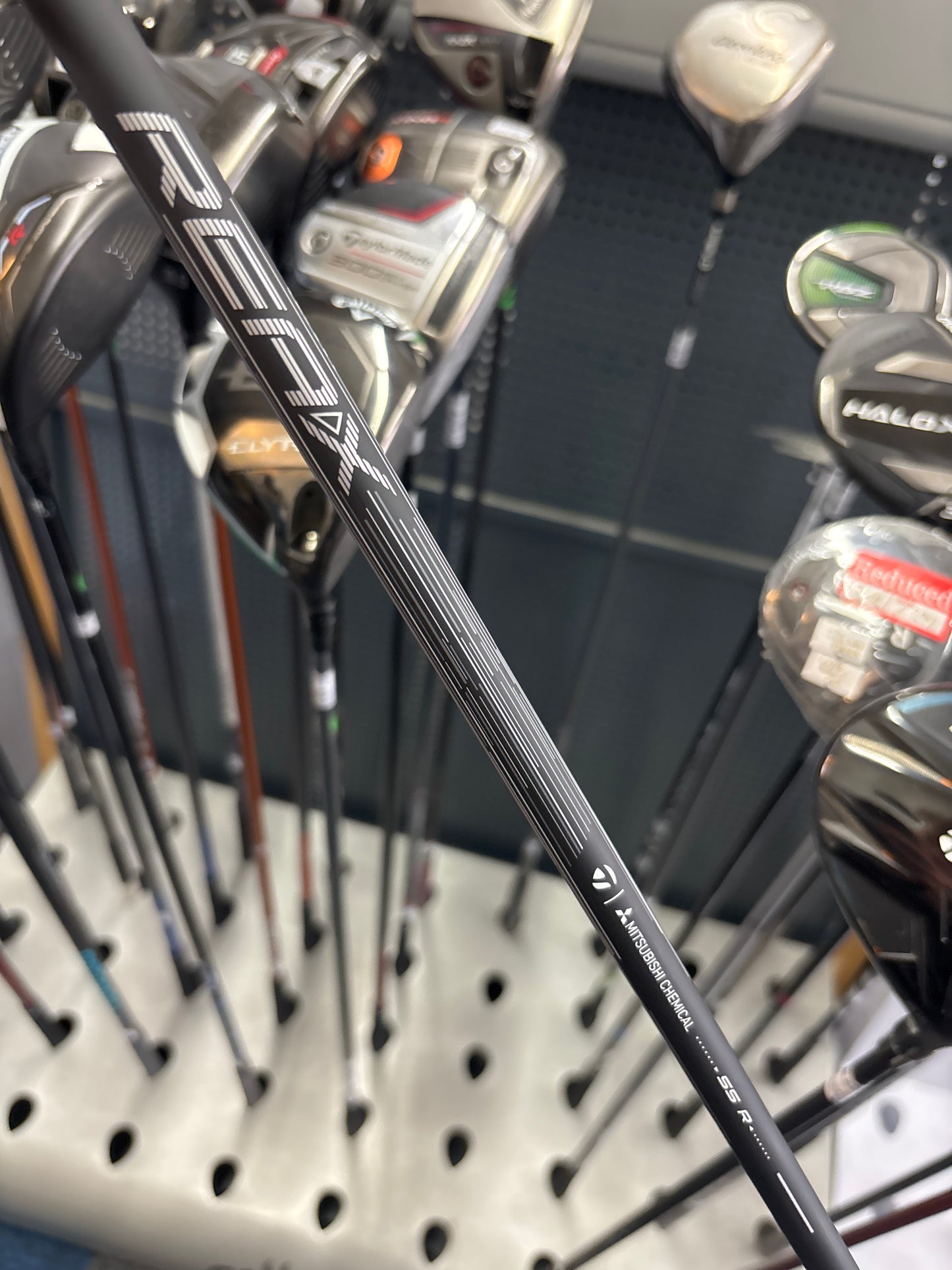 Taylormade QI4D 3 WOOD 15 DEGREE (Regular FLEX)